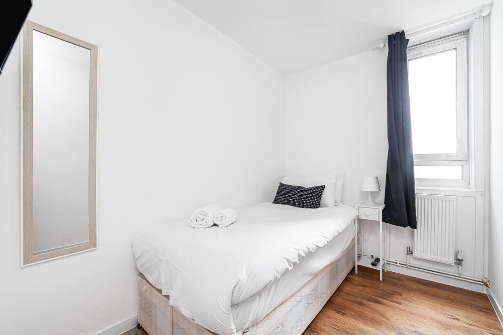 Modern Living In Stylish 3-bed Flat Central London
