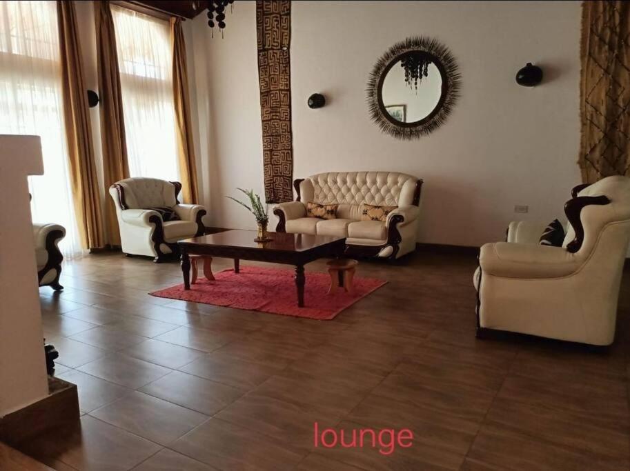 five bedroom home in keren