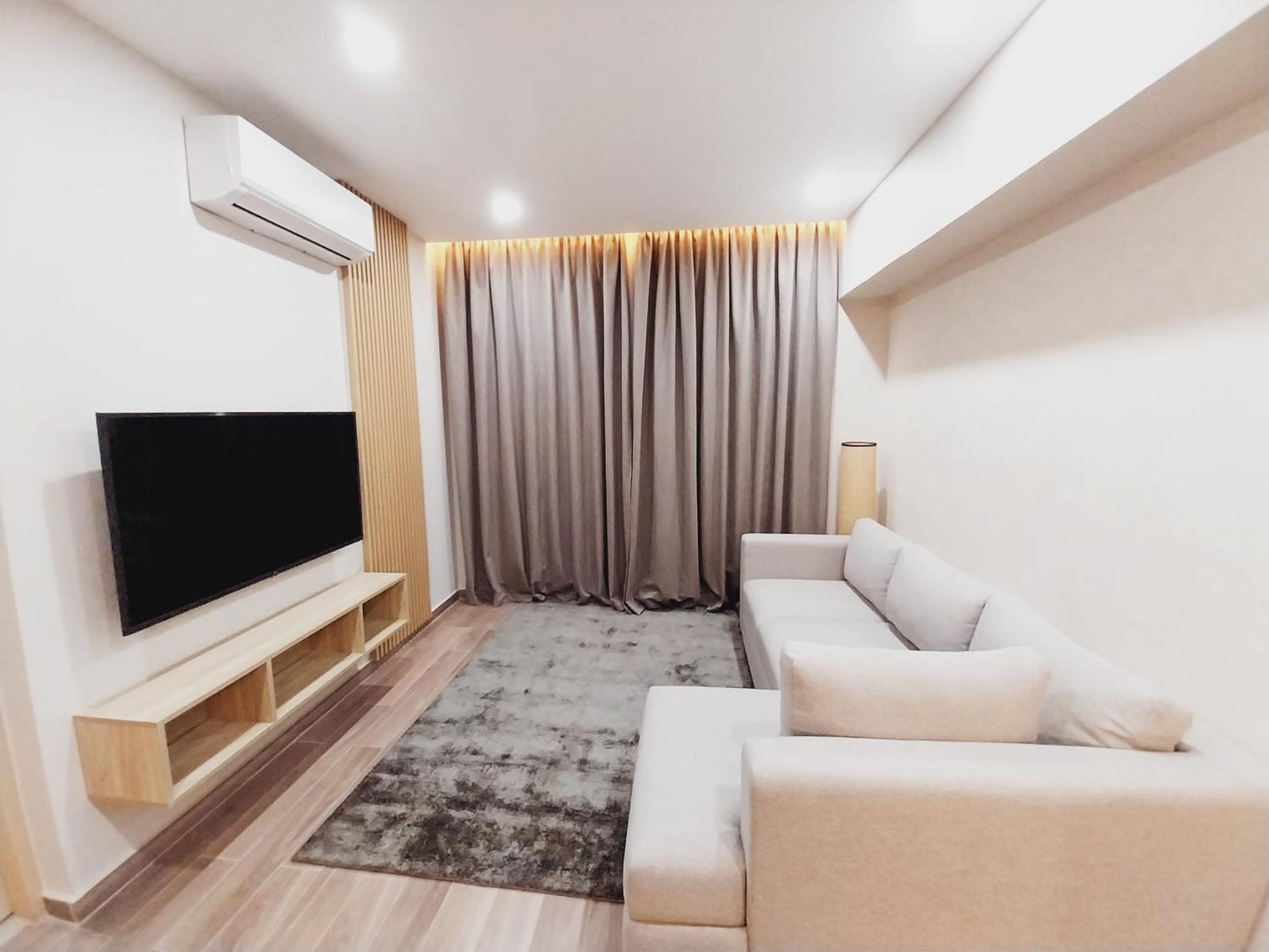 Lacasa Residence