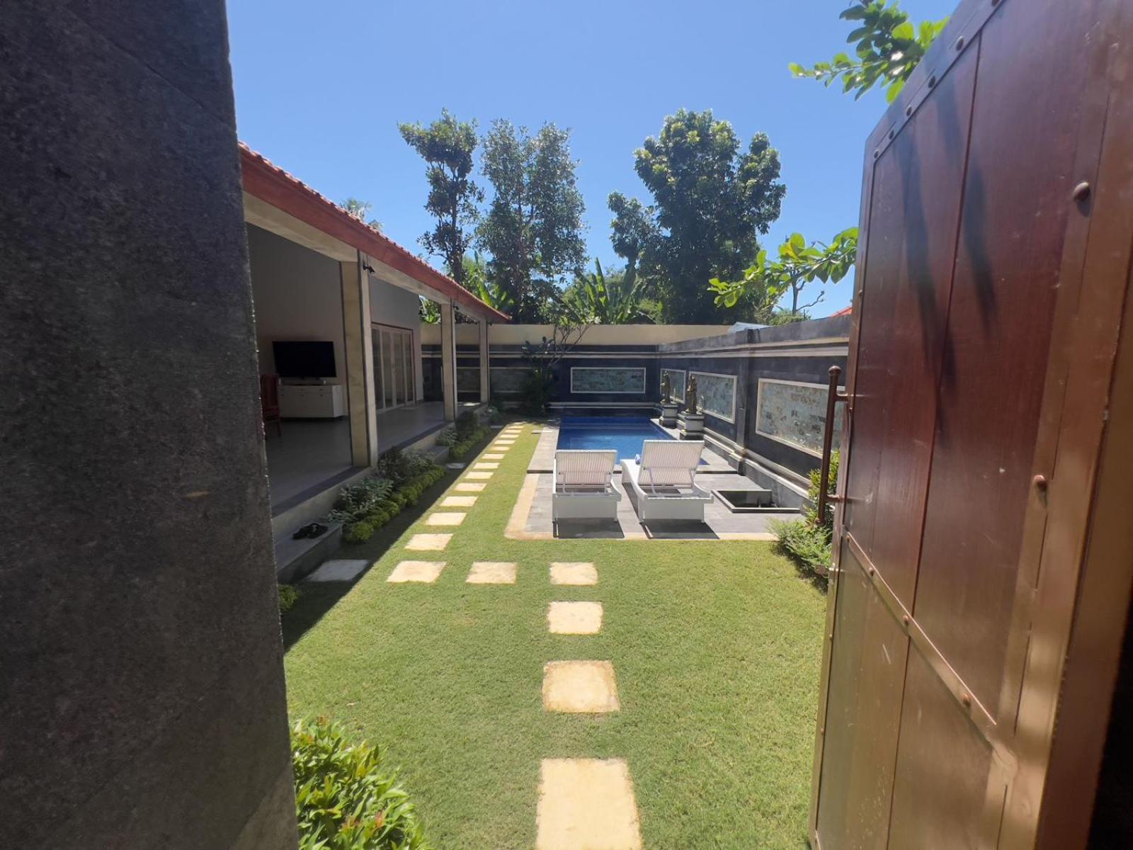 Anugerah Villa 3 view 4