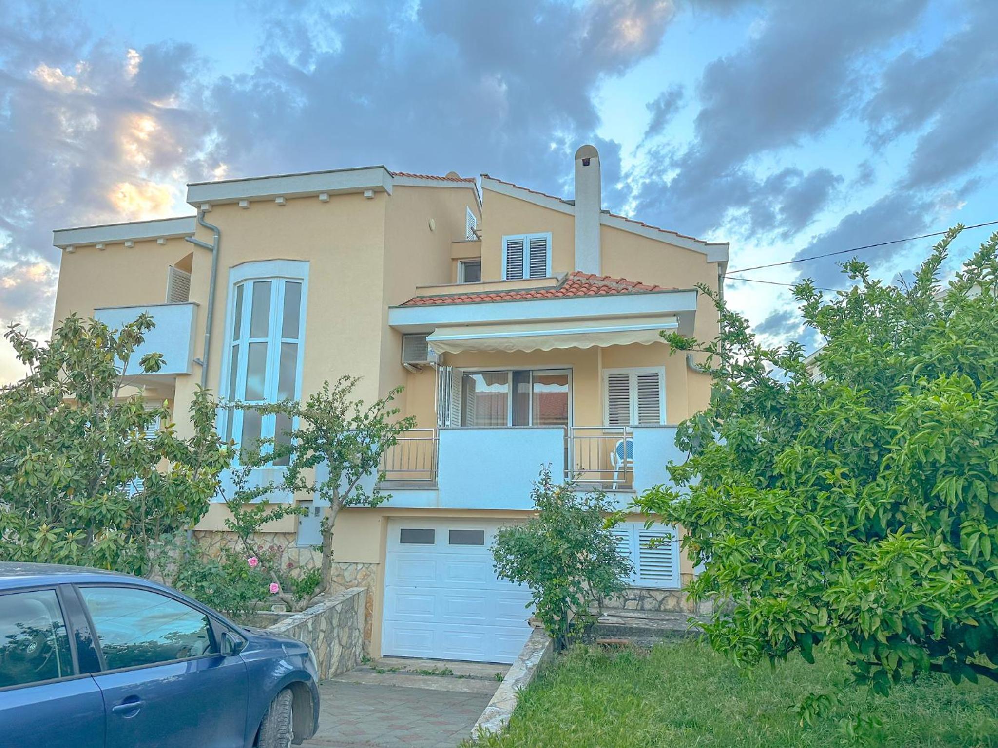 Holiday Home Privlaka - 200m from the sea view 2