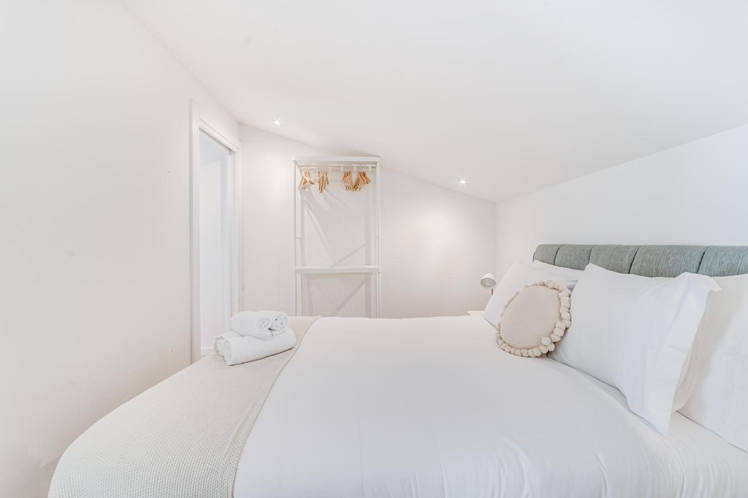Beato Riverside Cozy Apartments