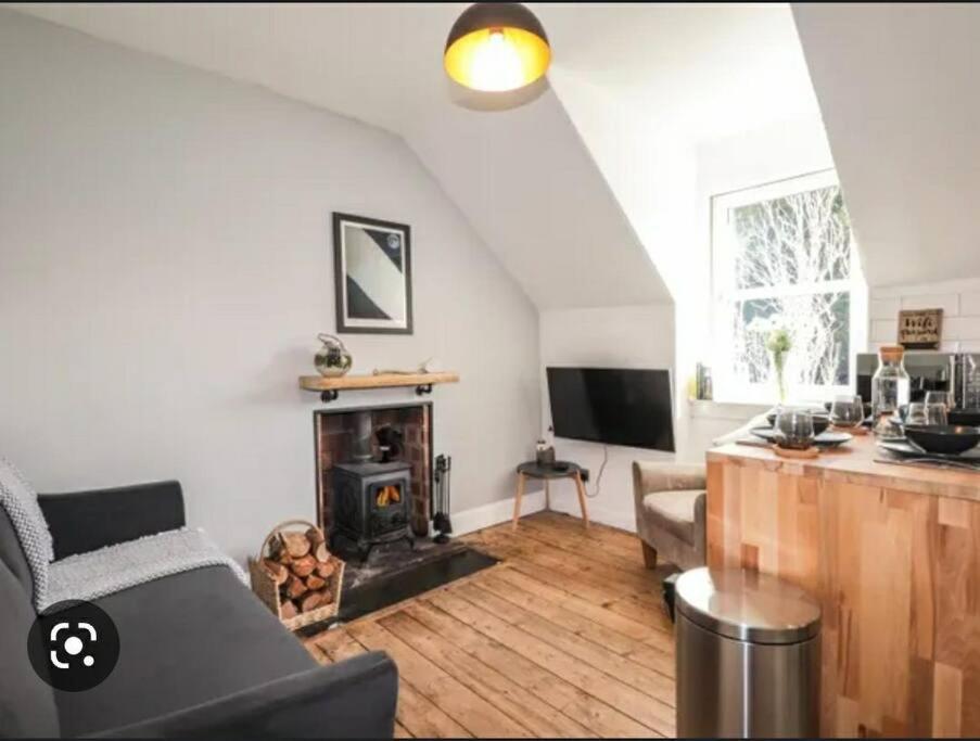 Apartment at Lochness, Foyres view 2