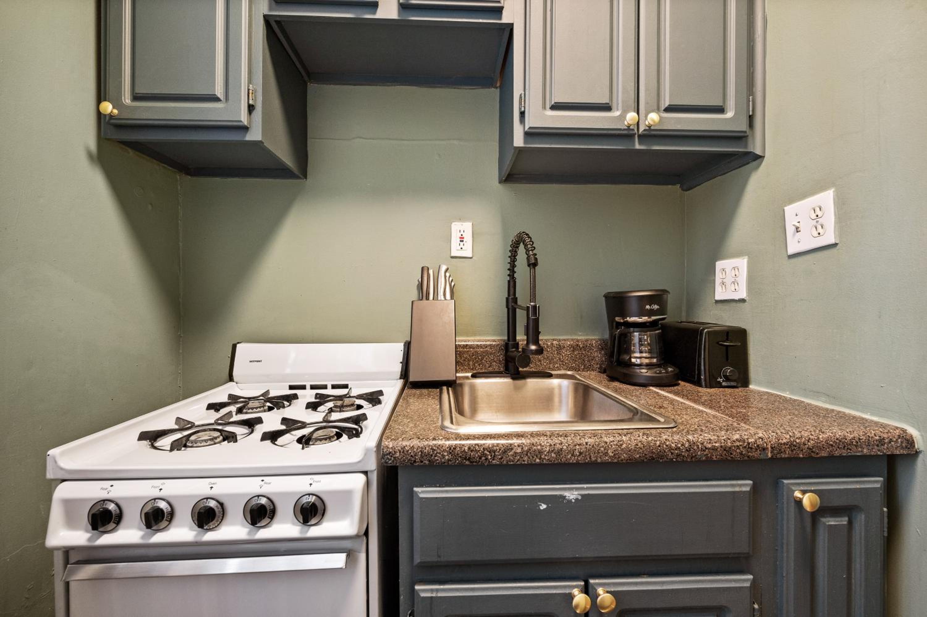 Upper West Side Furnished 1 Bedroom Apartment