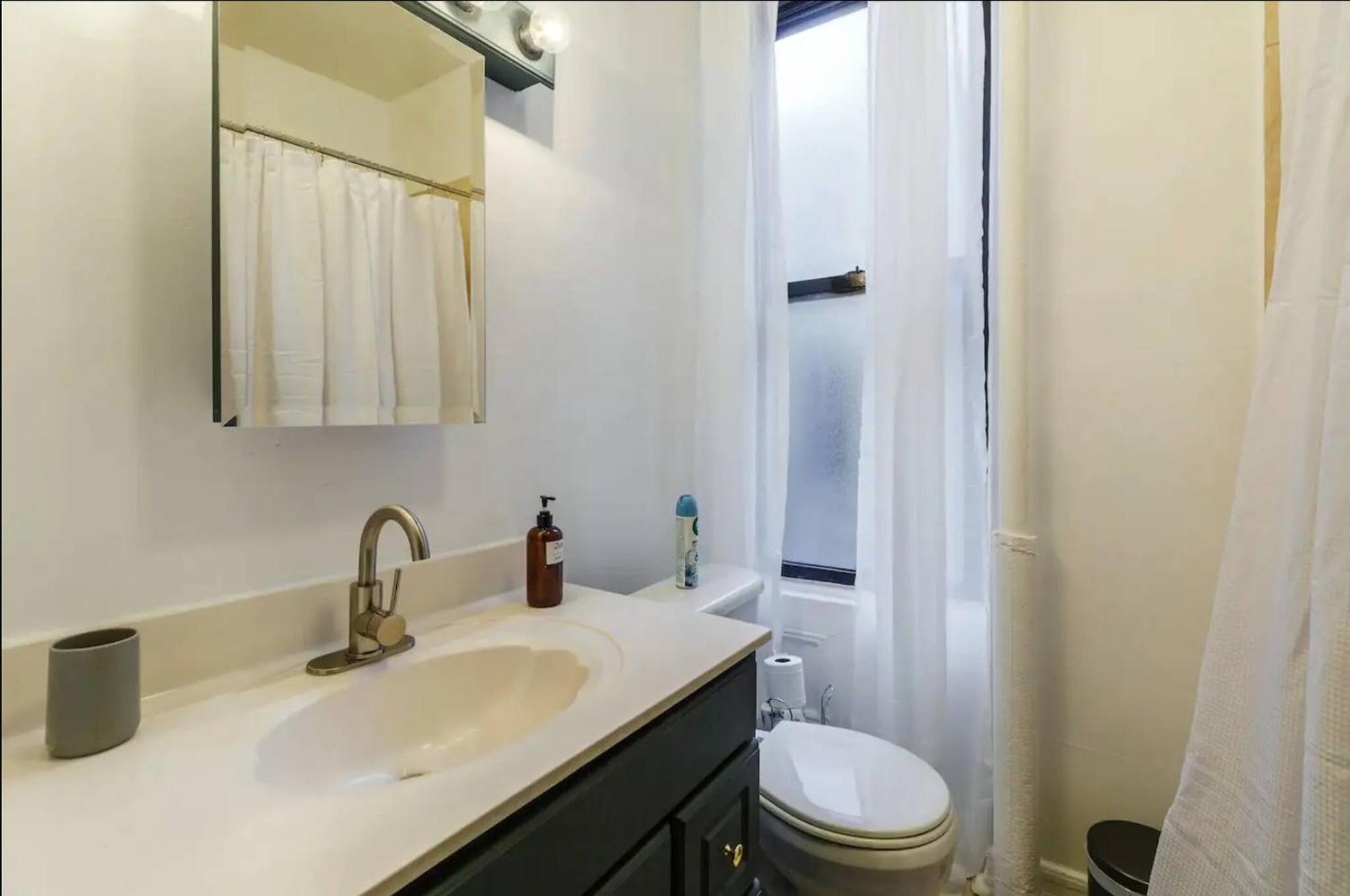 Upper West Side Furnished 1 Bedroom Apartment