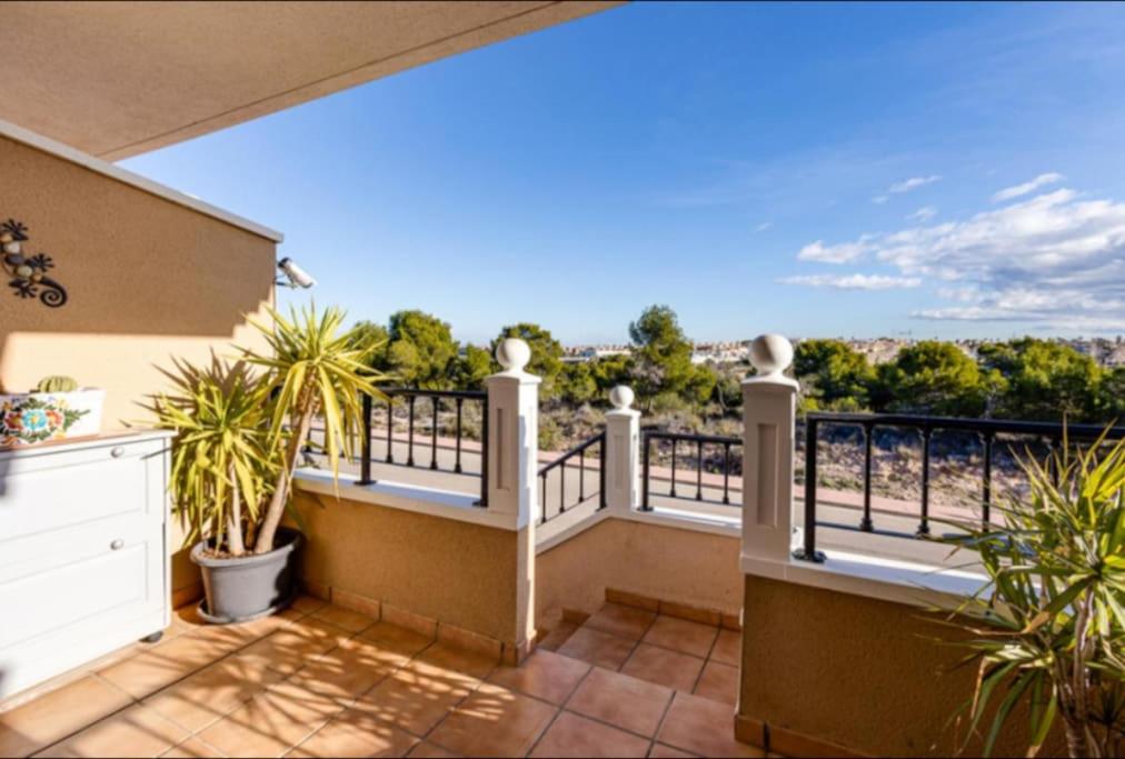 Welcome to enjoy beautiful Casa Capella!