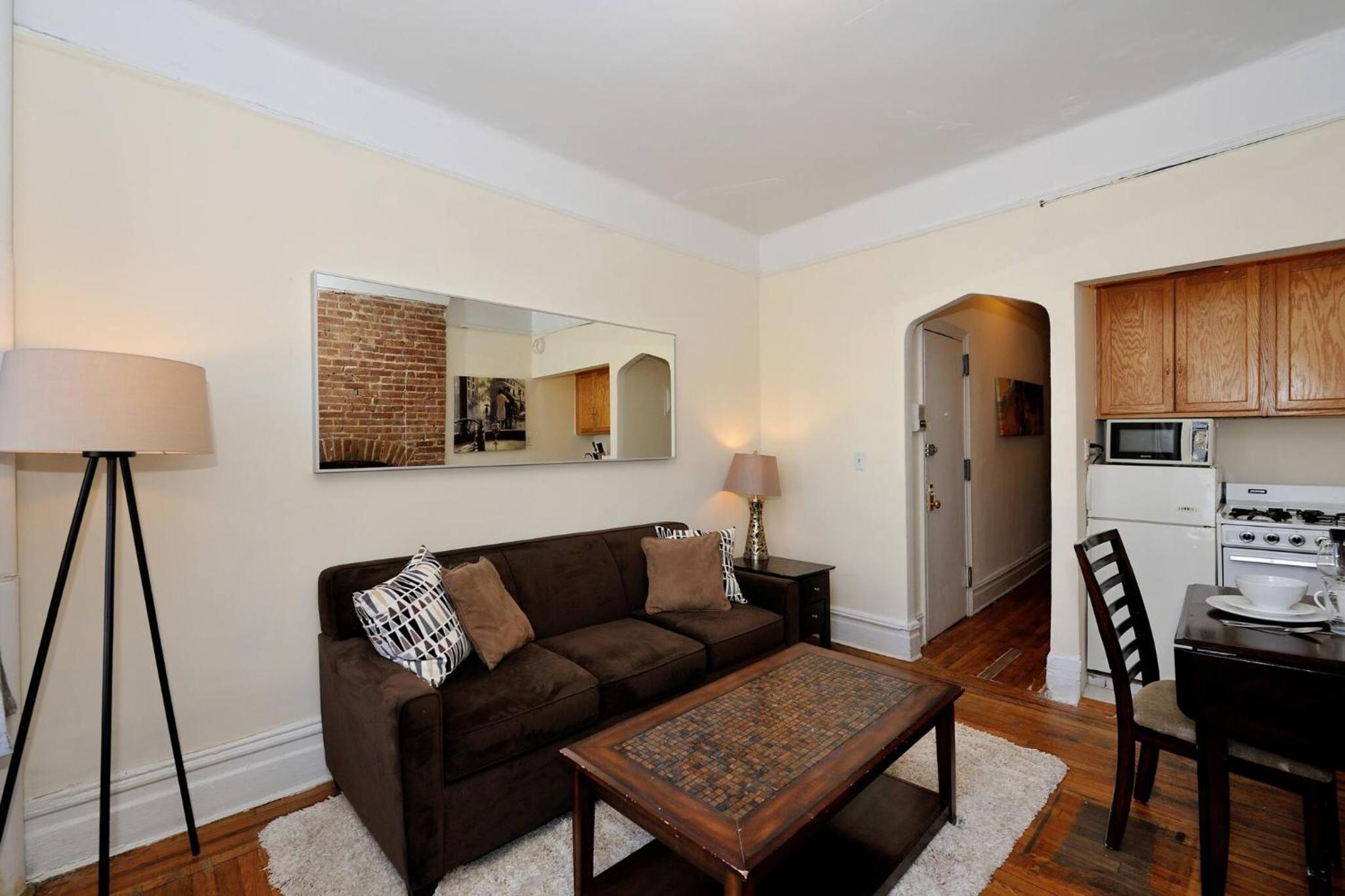 Furnished Upper West Side 1 Br Apartment Rental