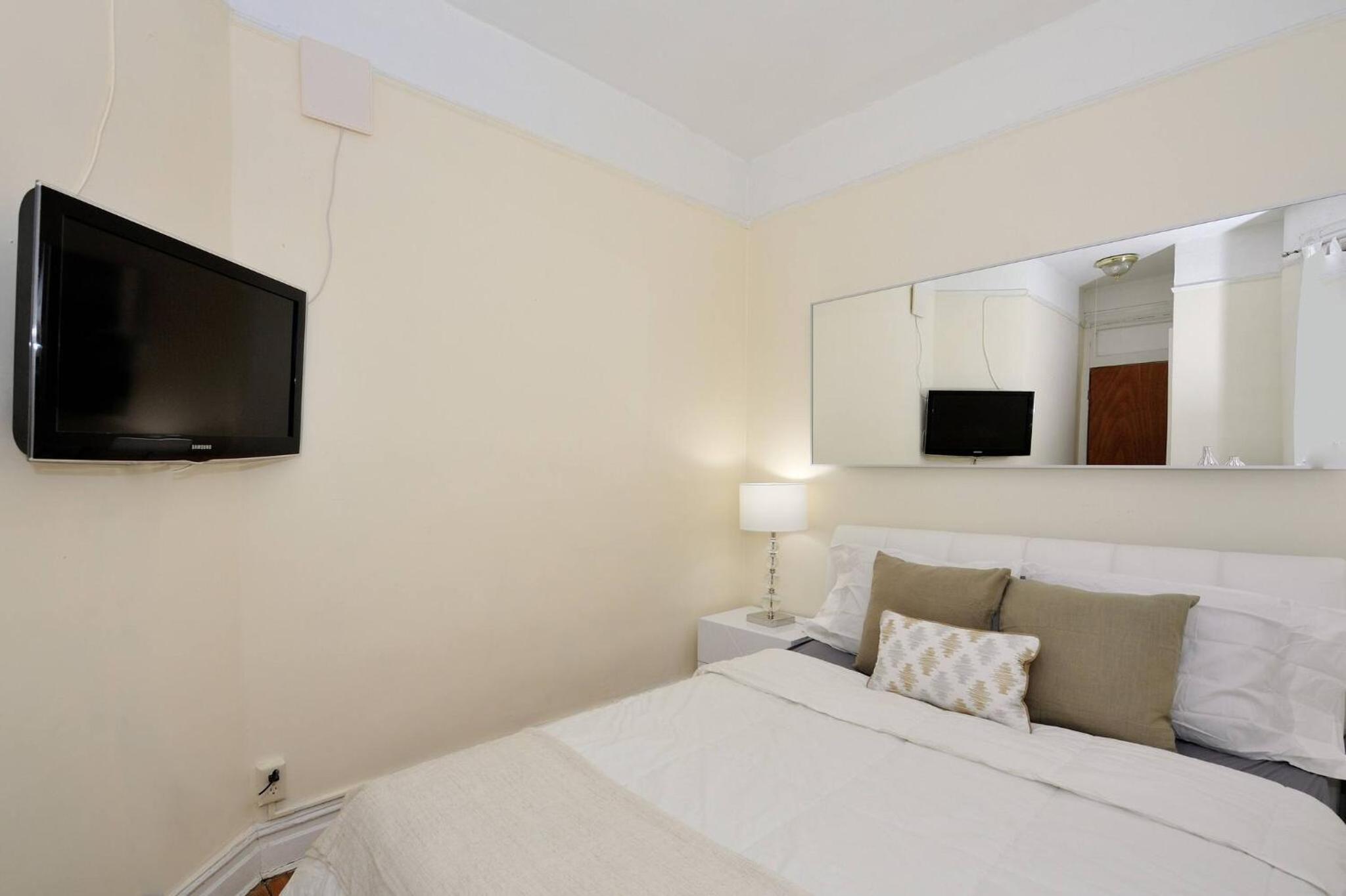Furnished Upper West Side 1 Br Apartment Rental