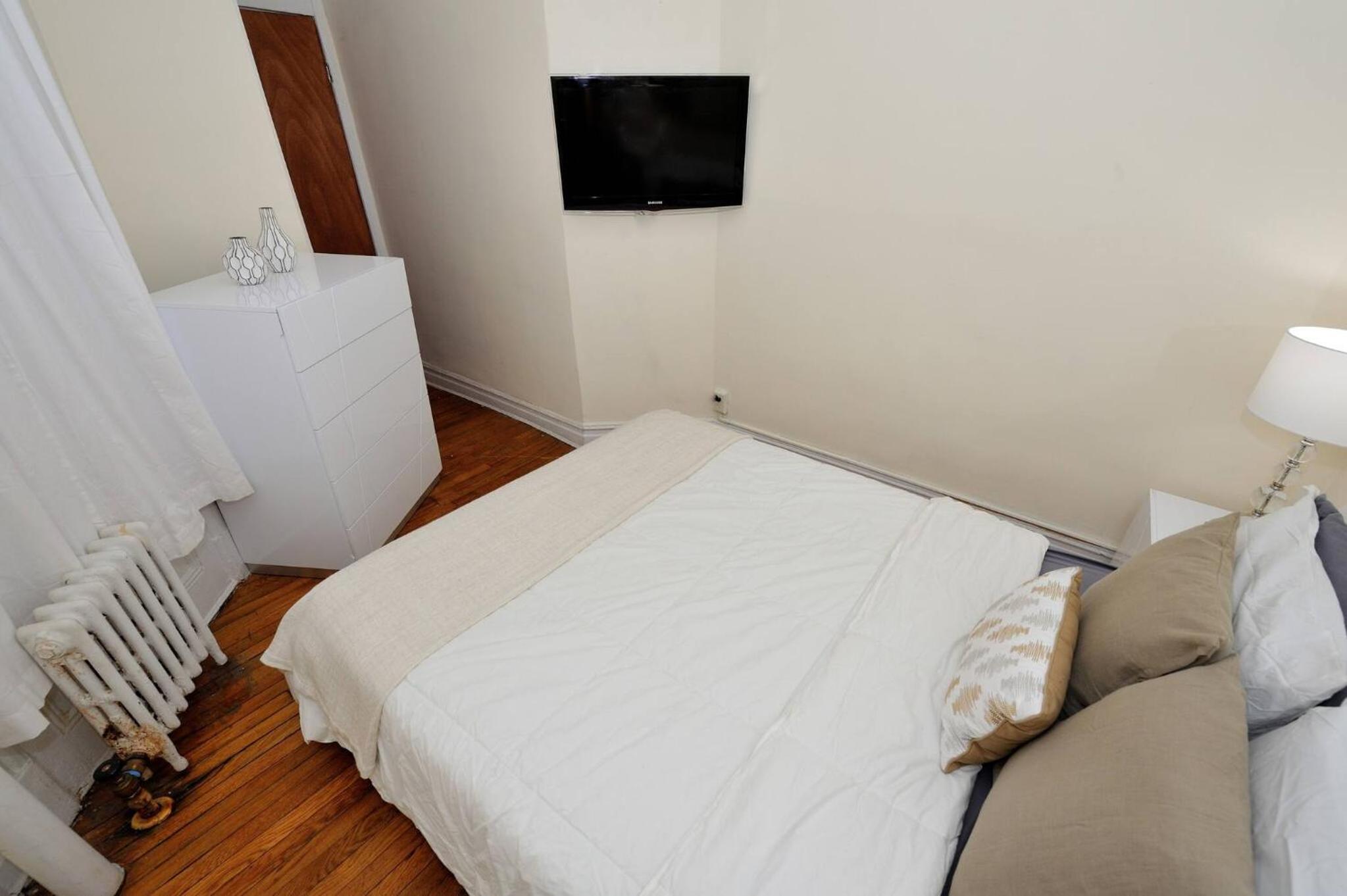 Furnished Upper West Side 1 Br Apartment Rental