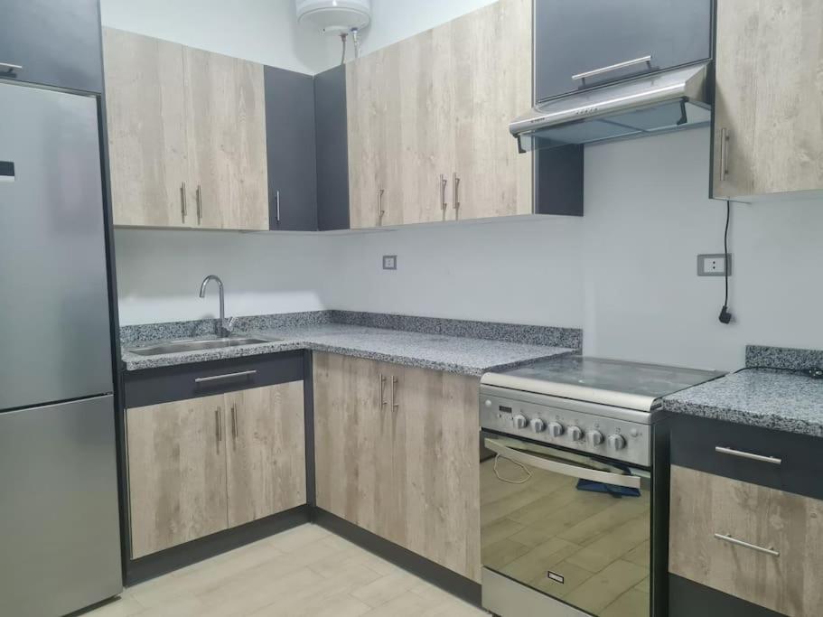 Superb City Stay in 2 bedroom Apt in Midtown Compound, AUC Avenue, New Cairo