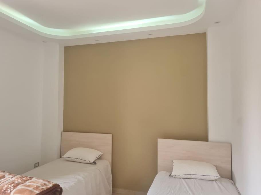 Superb City Stay in 2 bedroom Apt in Midtown Compound, AUC Avenue, New Cairo