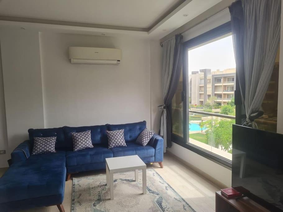 Superb City Stay in 2 bedroom Apt in Midtown Compound, AUC Avenue, New Cairo