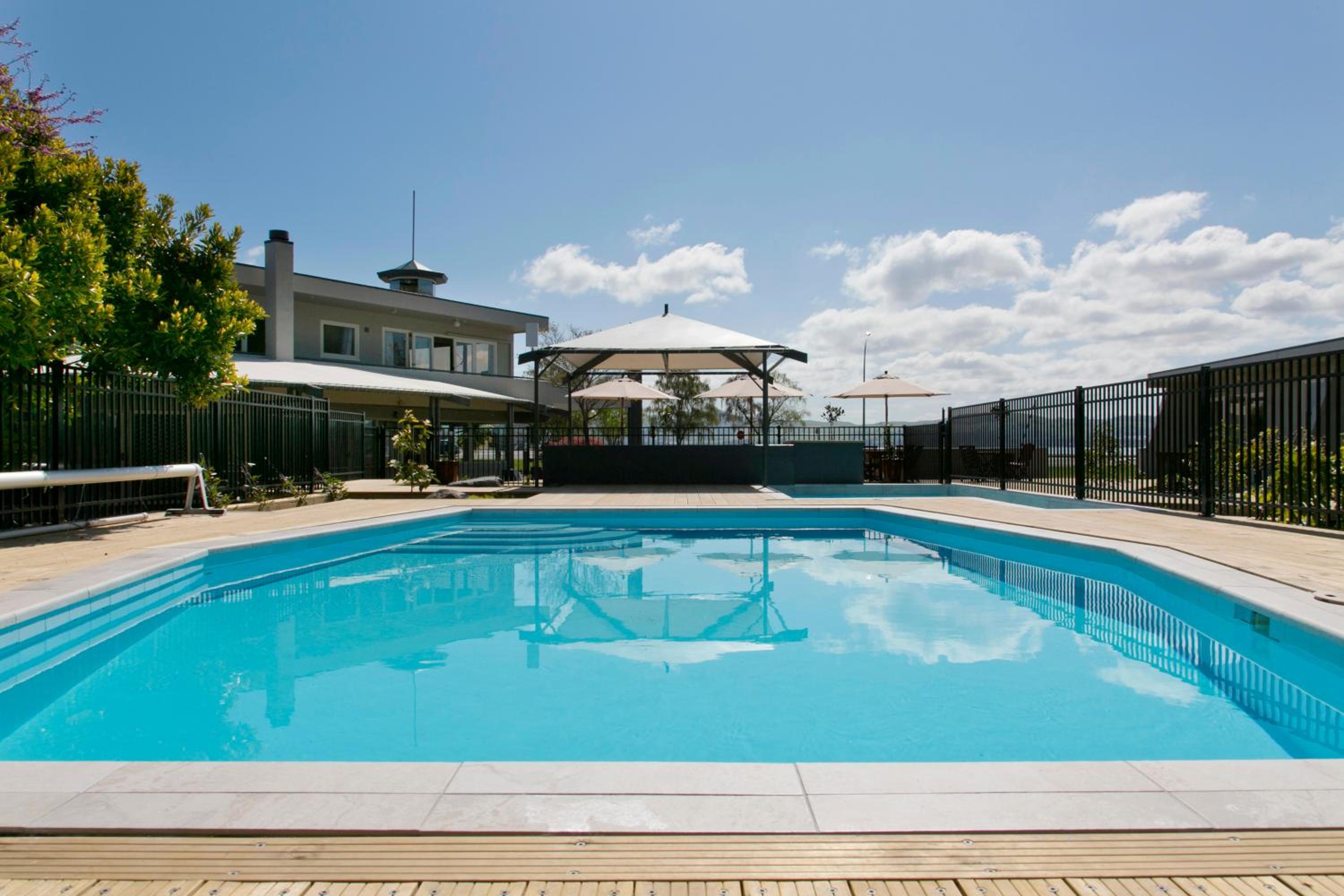 Anchorage Resort Taupo NZ view 5