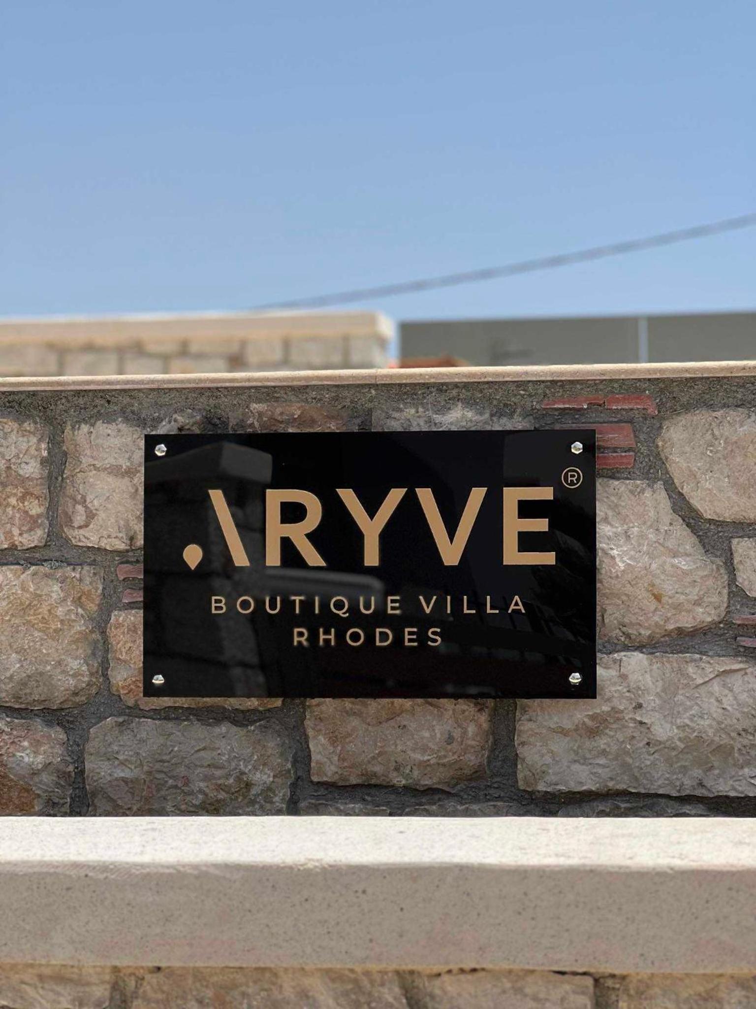 ARYVE Boutique Villa mit Akropolis- und Meerblick, Infinity-Pool und Designer-Interieur view 4