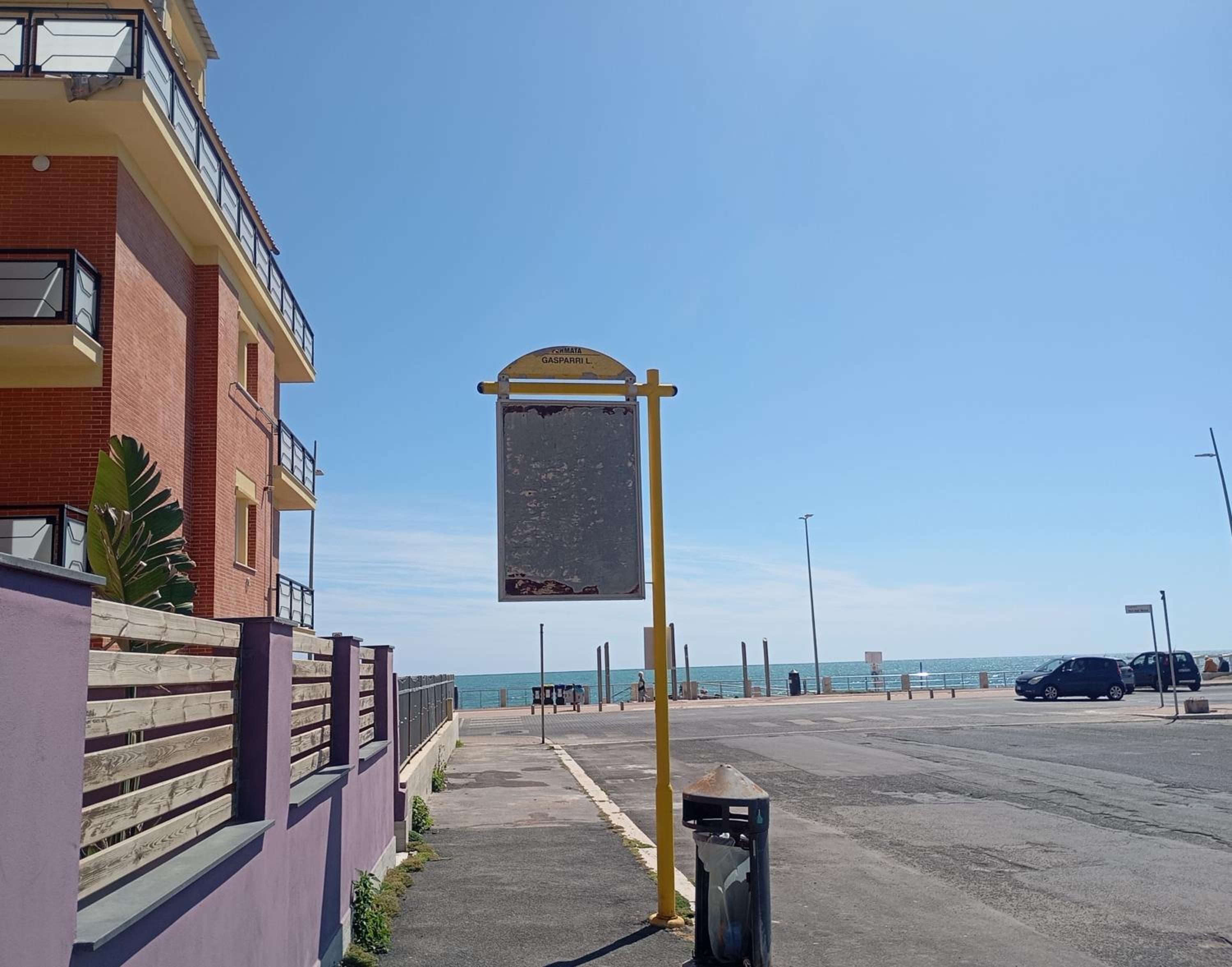 Appartamento 50m dal Mare-Suit2Terrazze Ostia Roma view 3