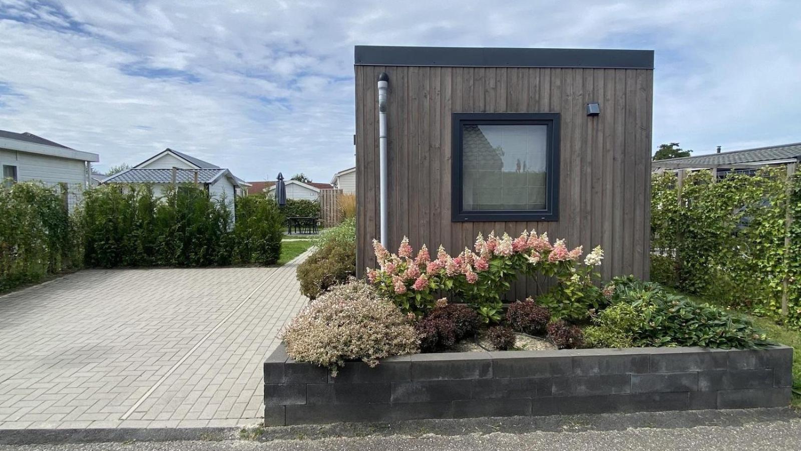VZ1016 Vakantiechalet in Sint-Annaland view 2