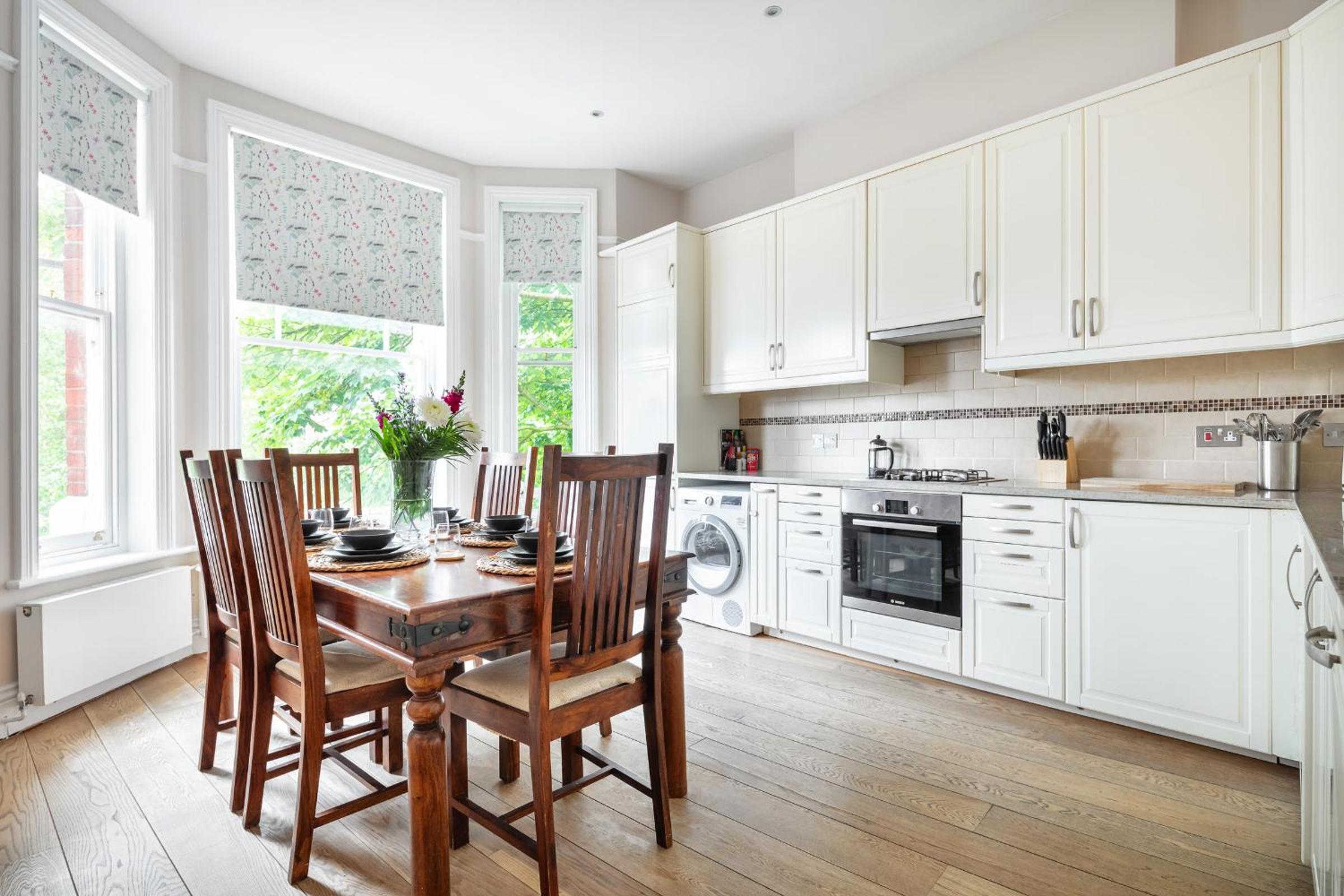 Stylish Hampstead Flat with Character and Charm view 5