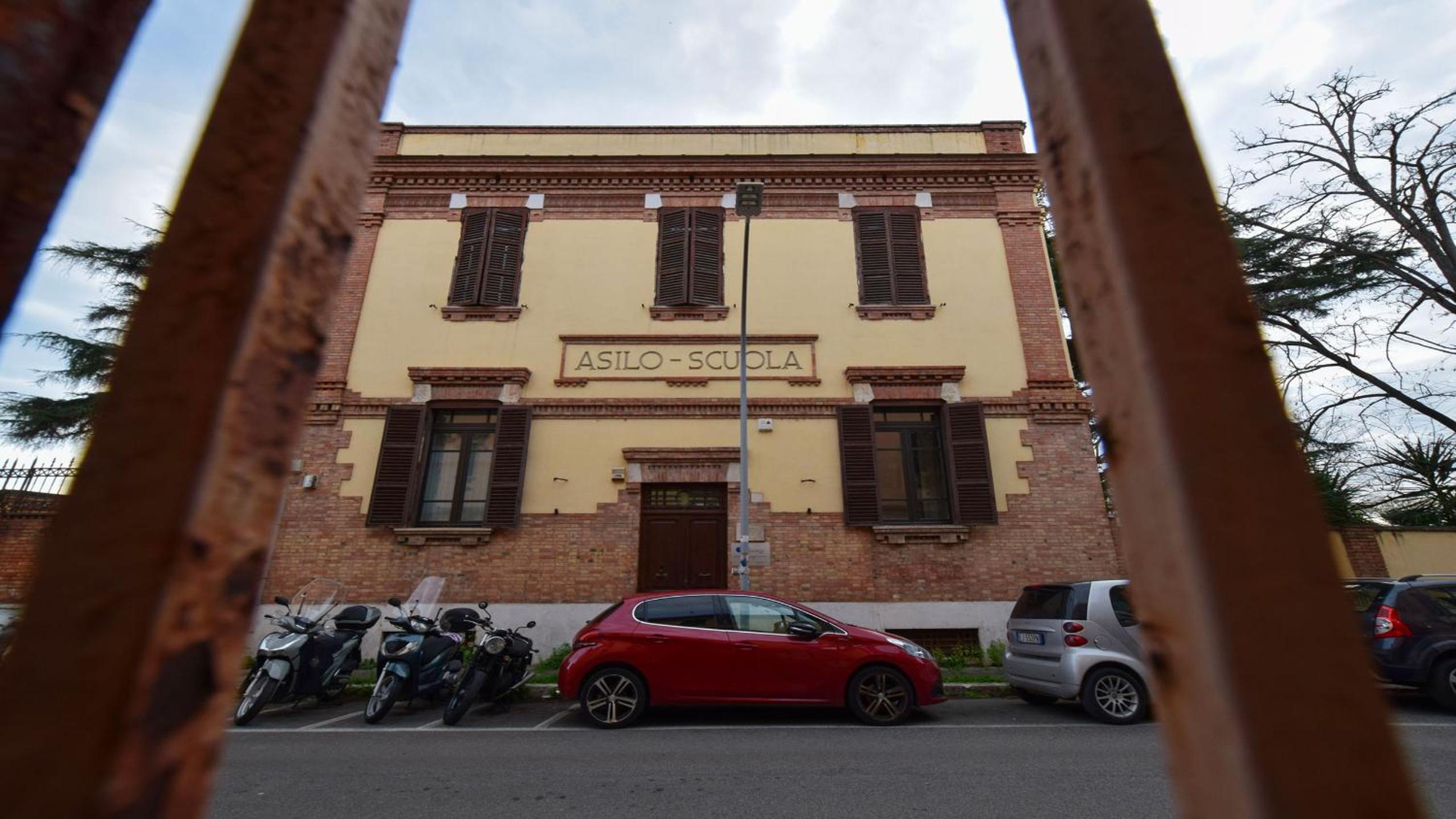 Roma Saba Home
