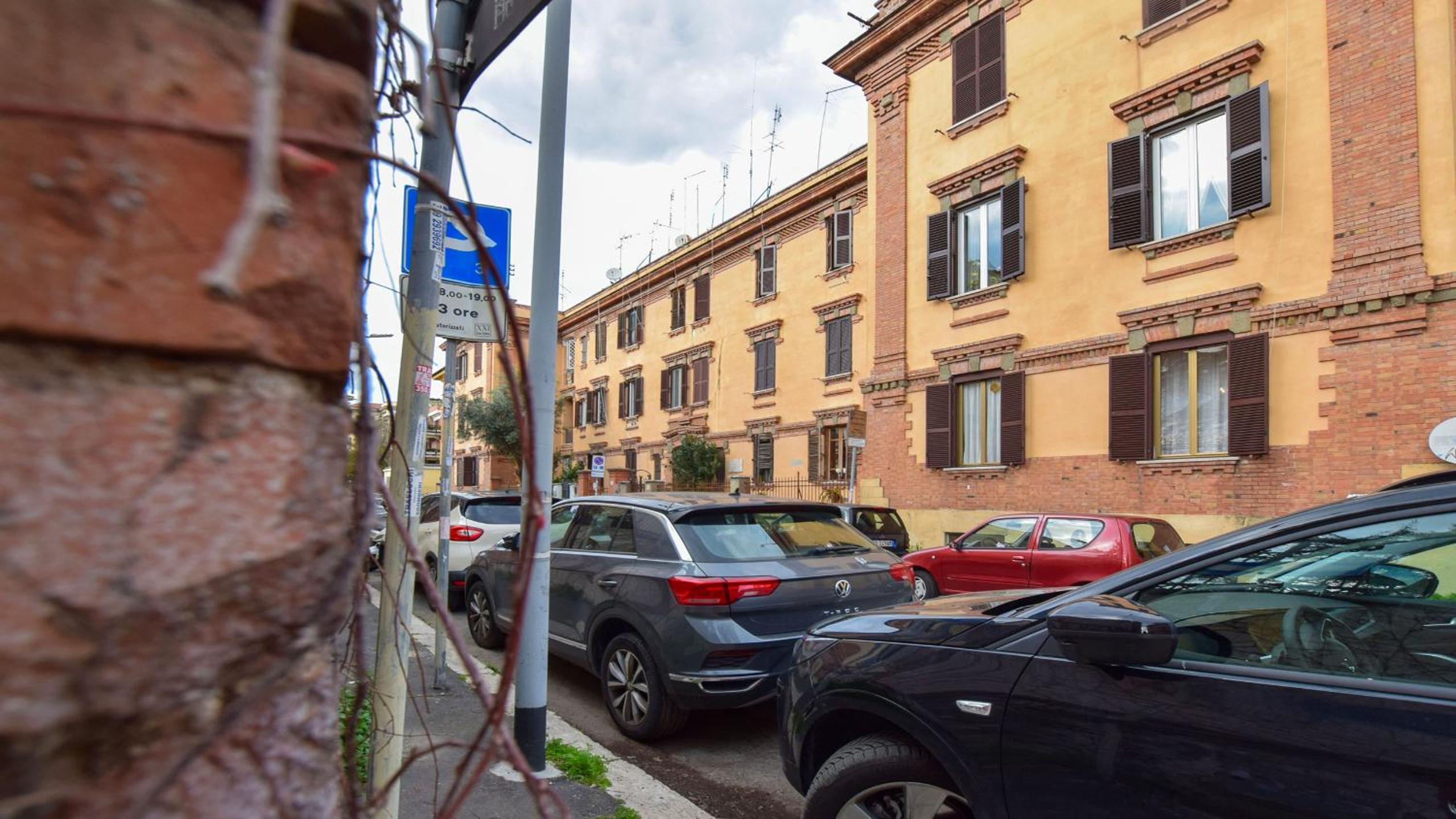 Roma Saba Home