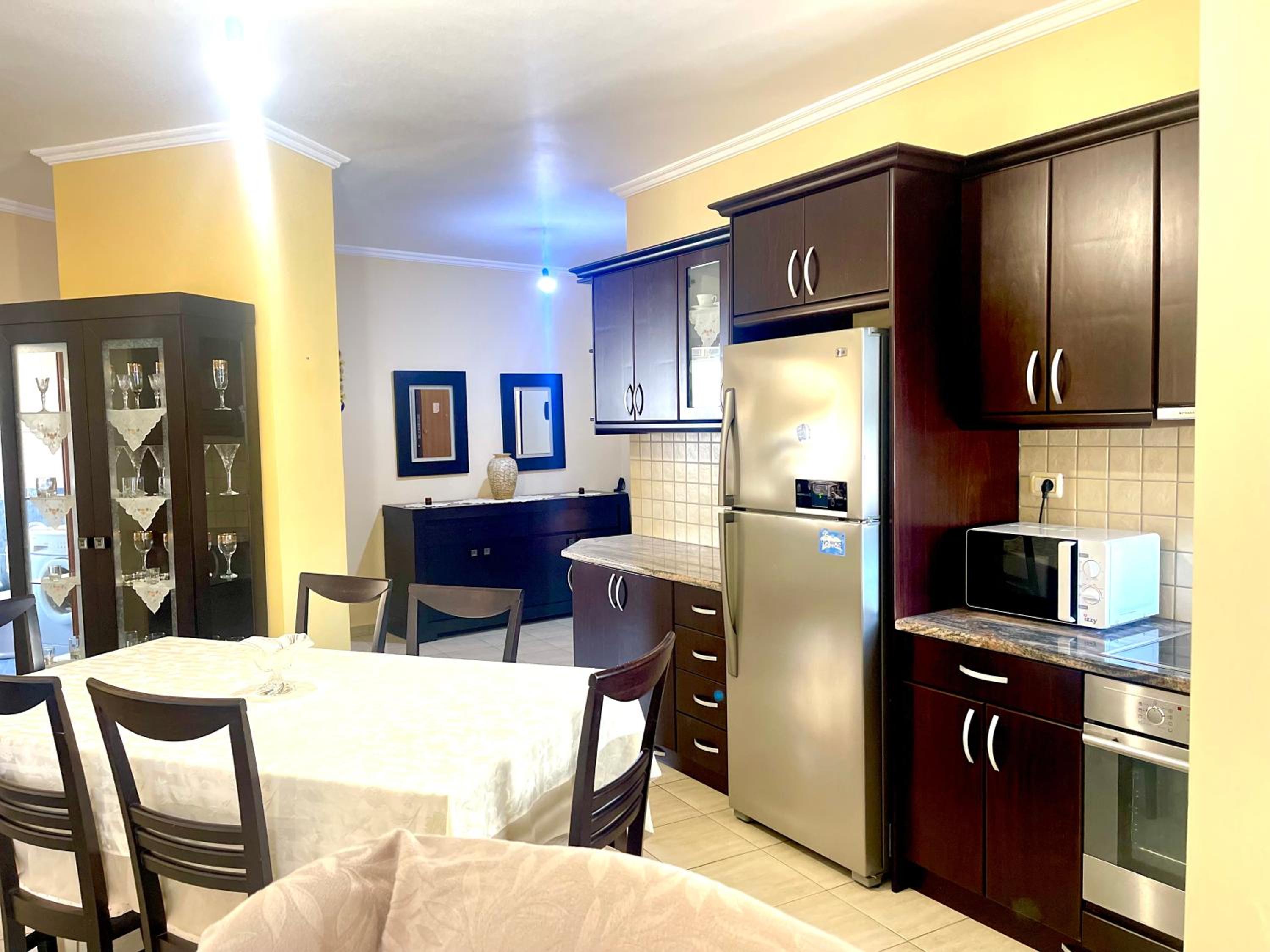 Ernest Apartments
