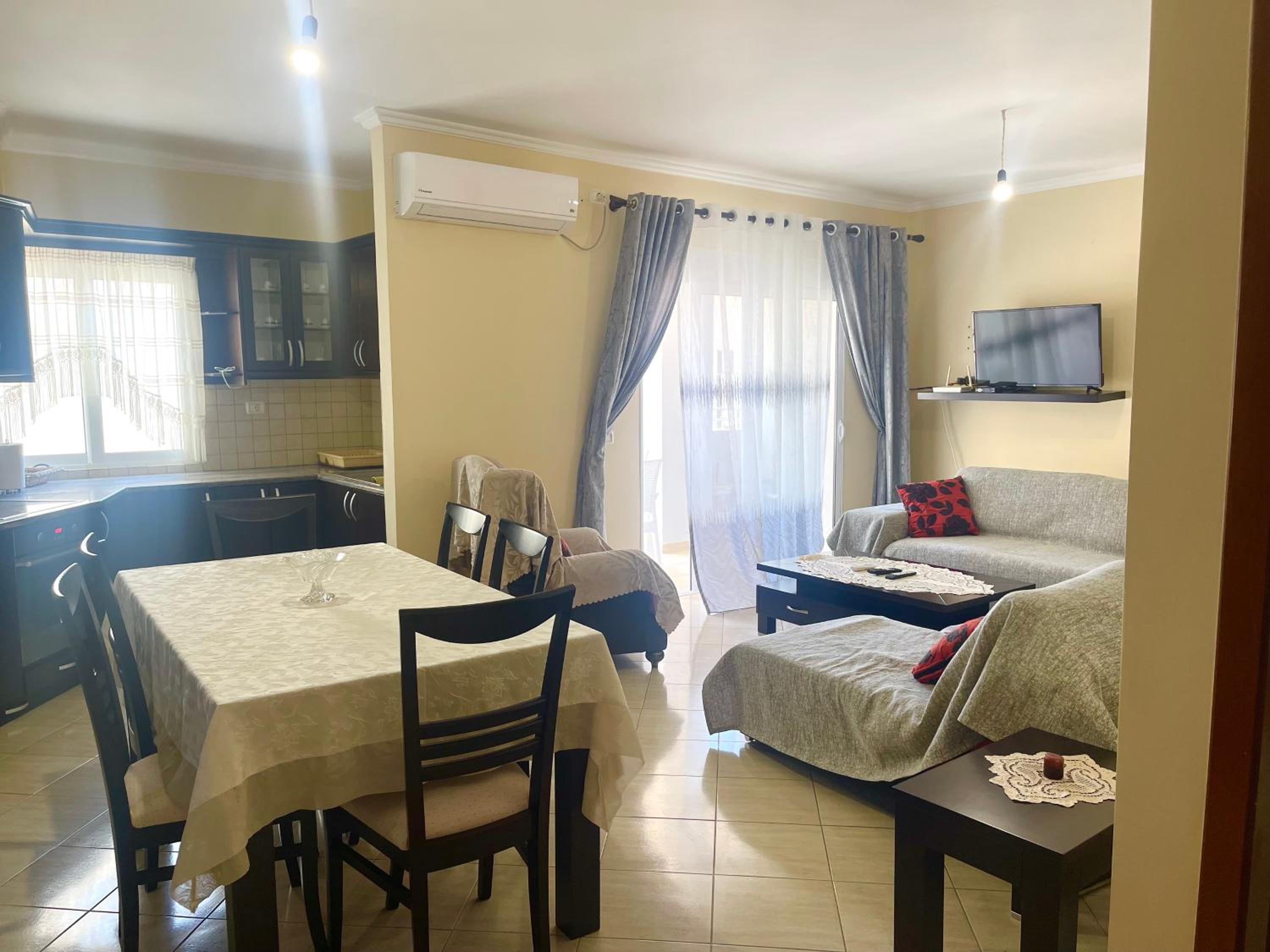 Ernest Apartments