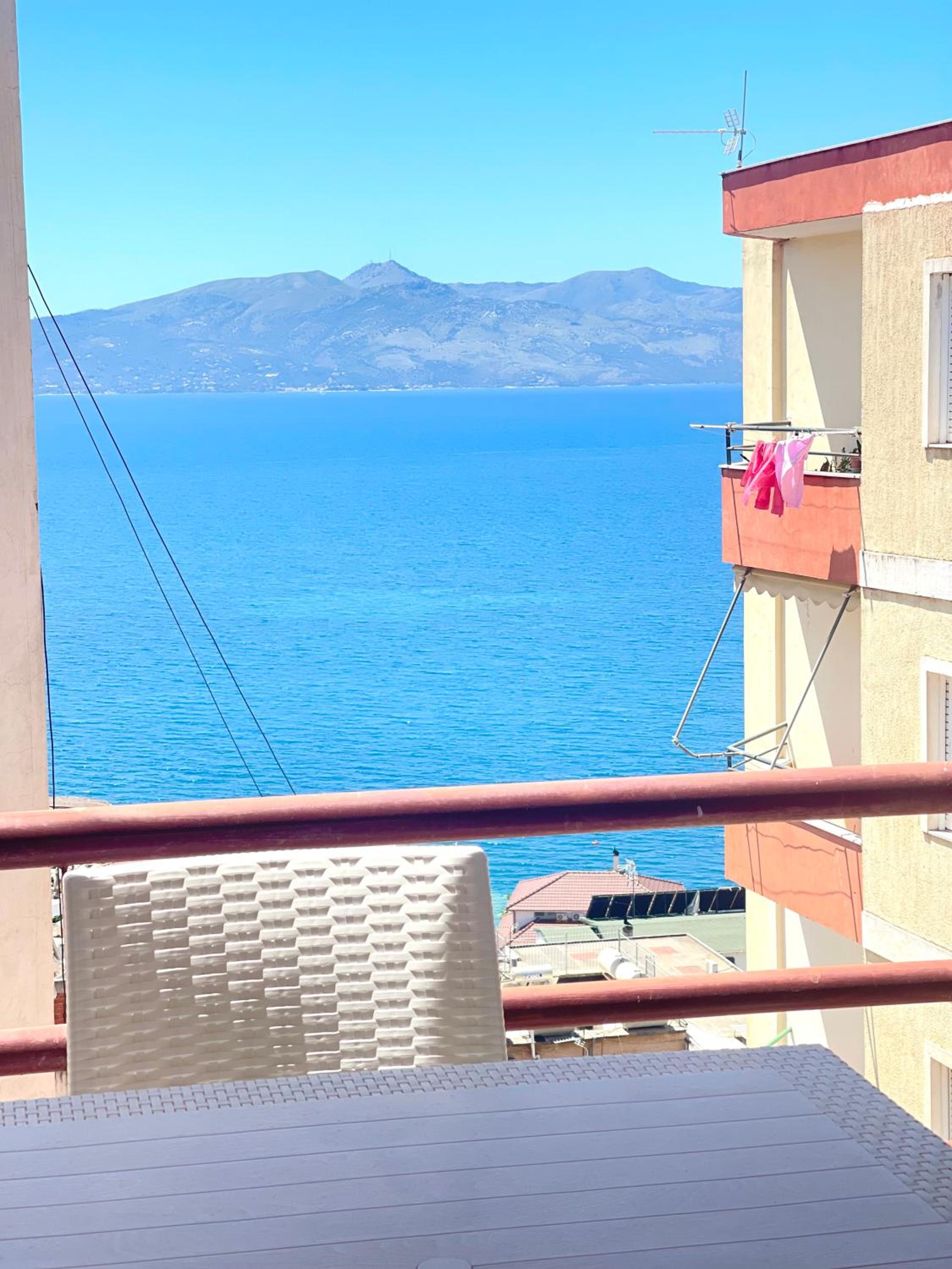 Ernest Apartments