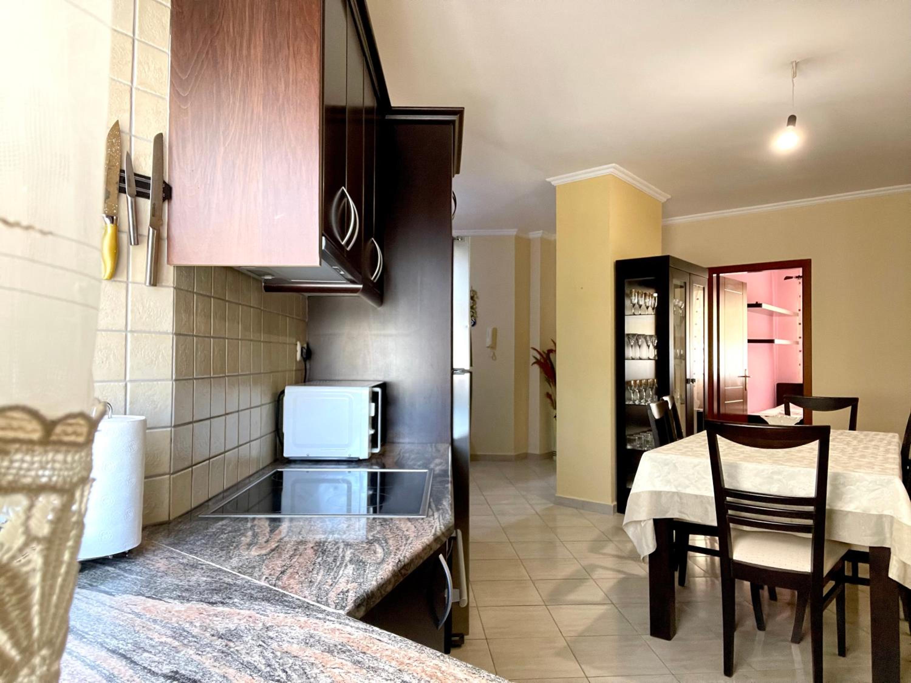 Ernest Apartments