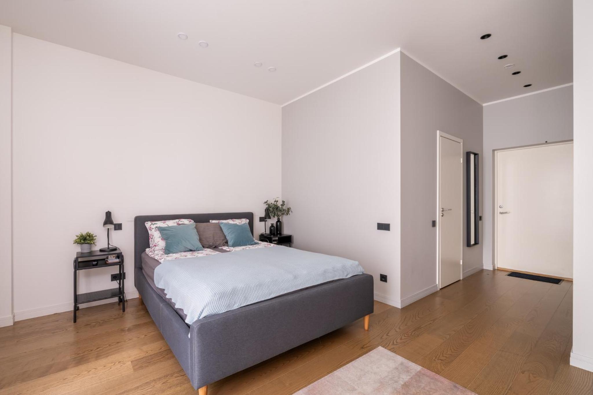 OldTown studio apartments in Modern house view 5