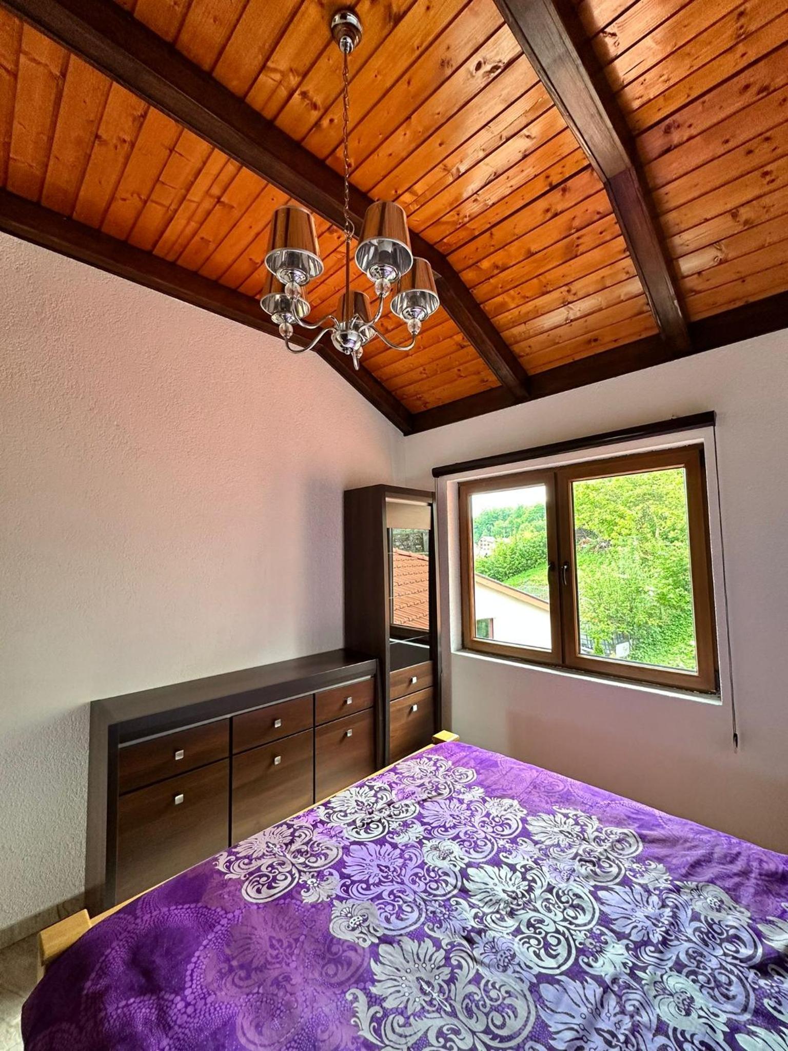 Lux Villa Emina