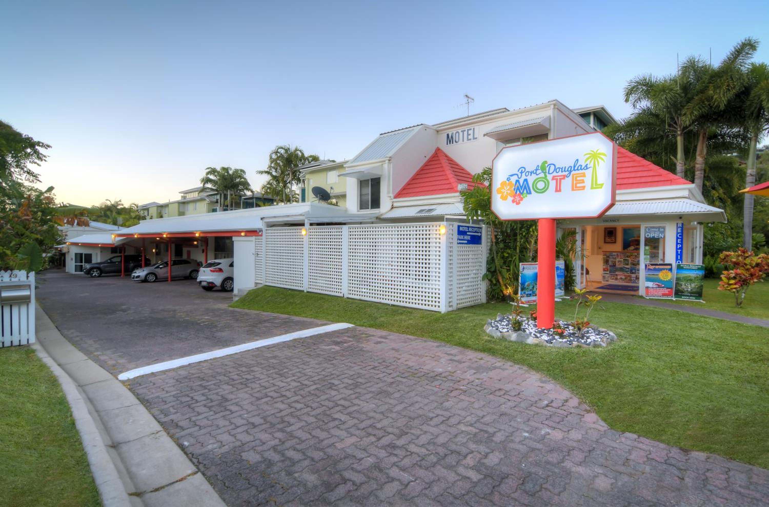 Port Douglas Motel - Image 5