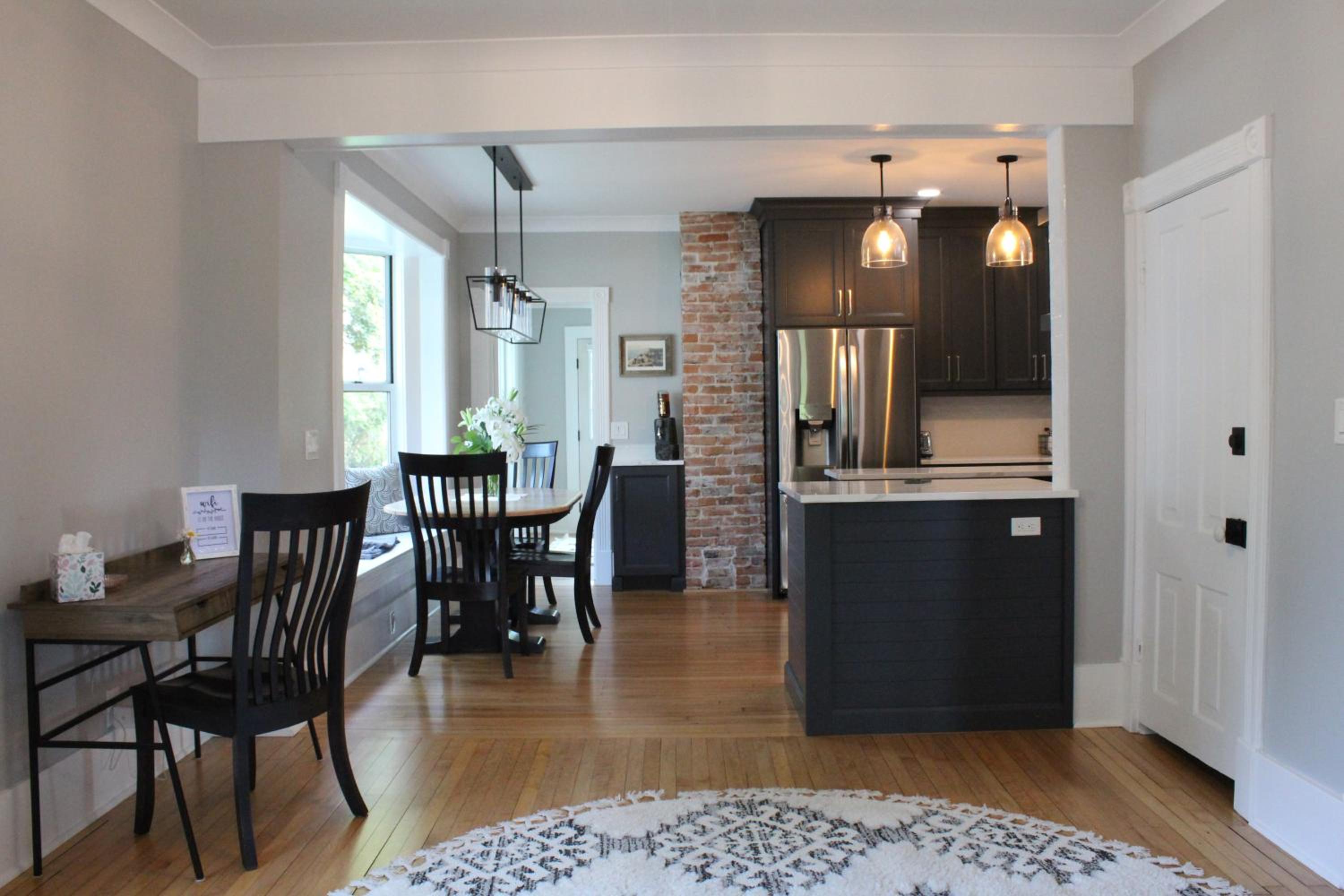 River Side Cottage - Downtown