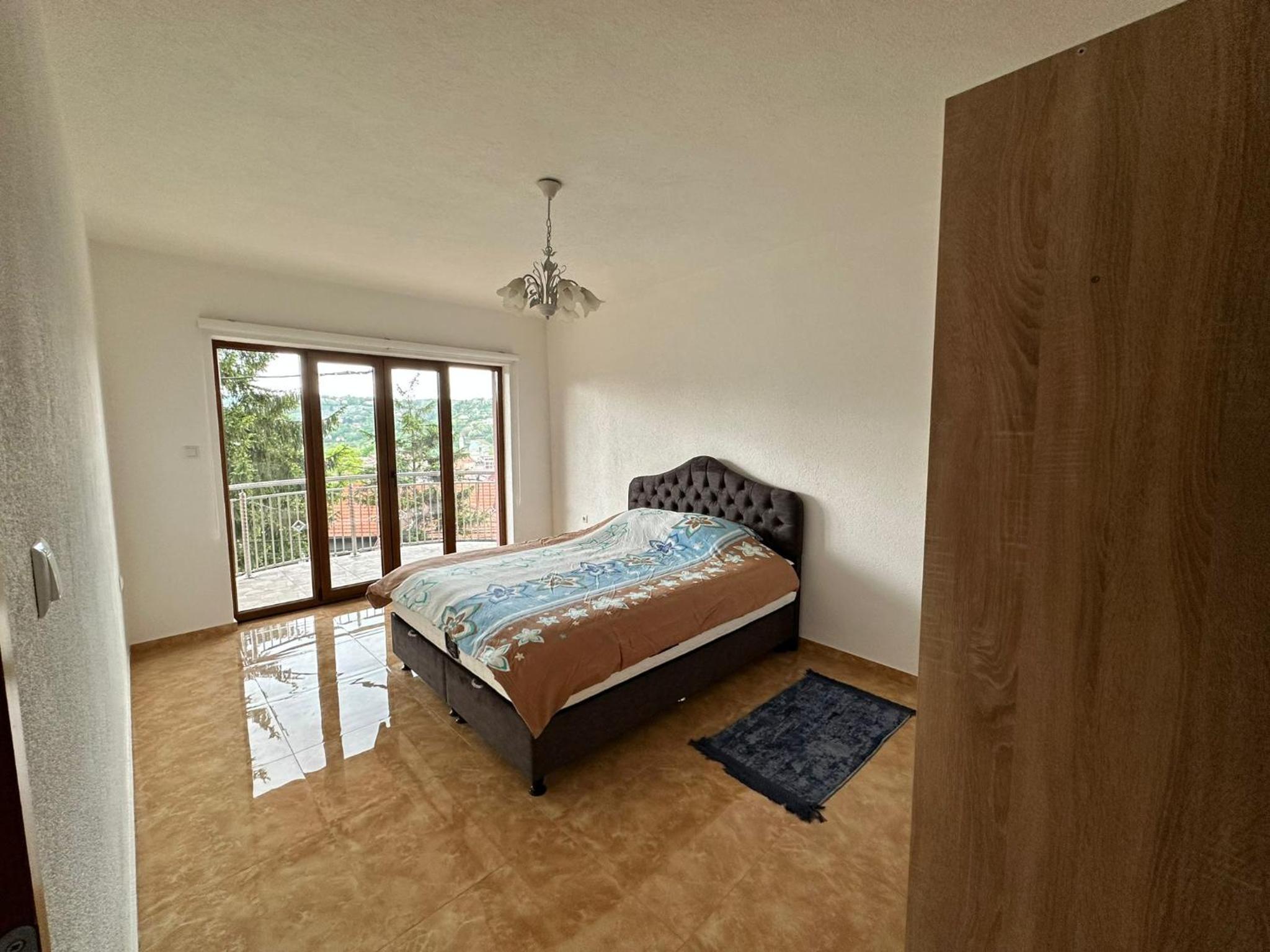 Lux Villa Emina