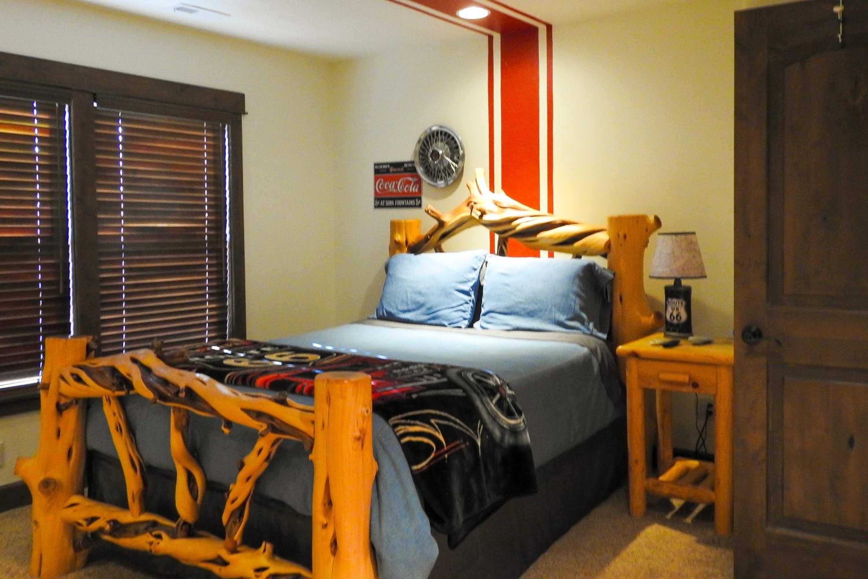 Anglers Oasis! Group-Friendly Deschutes River Gem