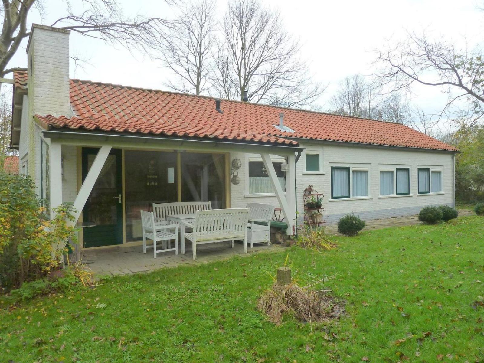 VZ1128 Vakantiebungalow in Koudekerke view 3