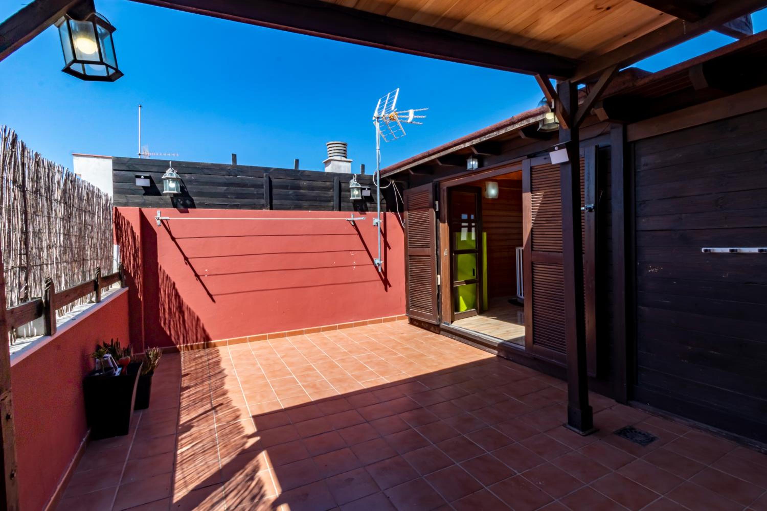 RentitSpain Apartamento Aguamarina con Hermoso Balcón