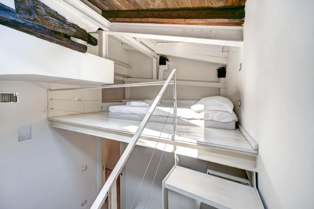 Dimora San Vitale en Bologna — hotel room