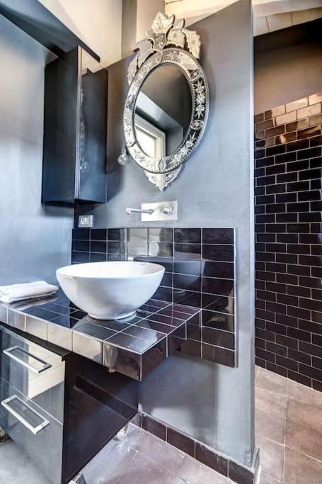 Dimora San Vitale en Bologna — bathroom