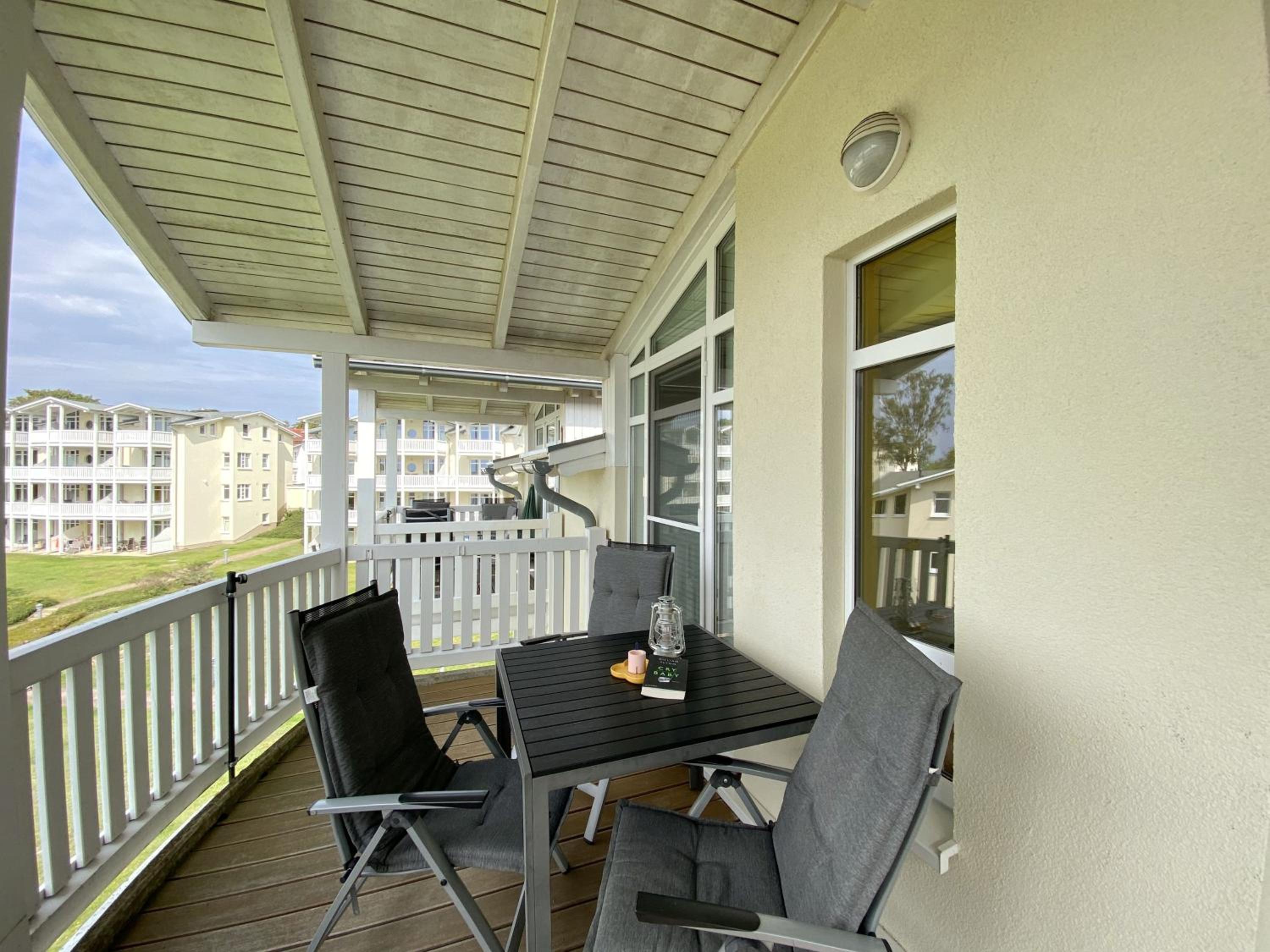 Haus Rügenscher Bodden Whg 8 und Whg 9 mit Meerblick