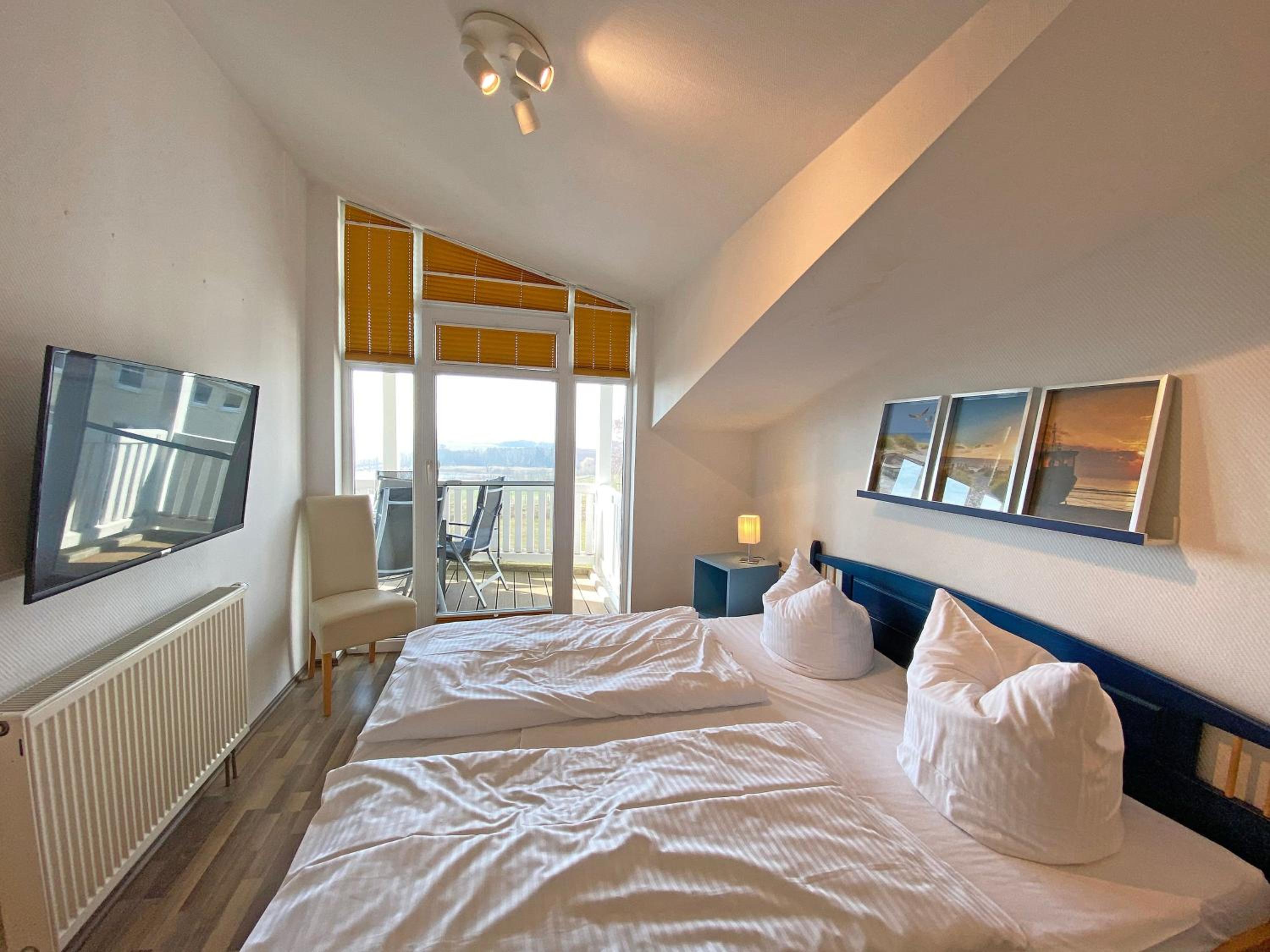 Haus Rügenscher Bodden Whg 8 und Whg 9 mit Meerblick