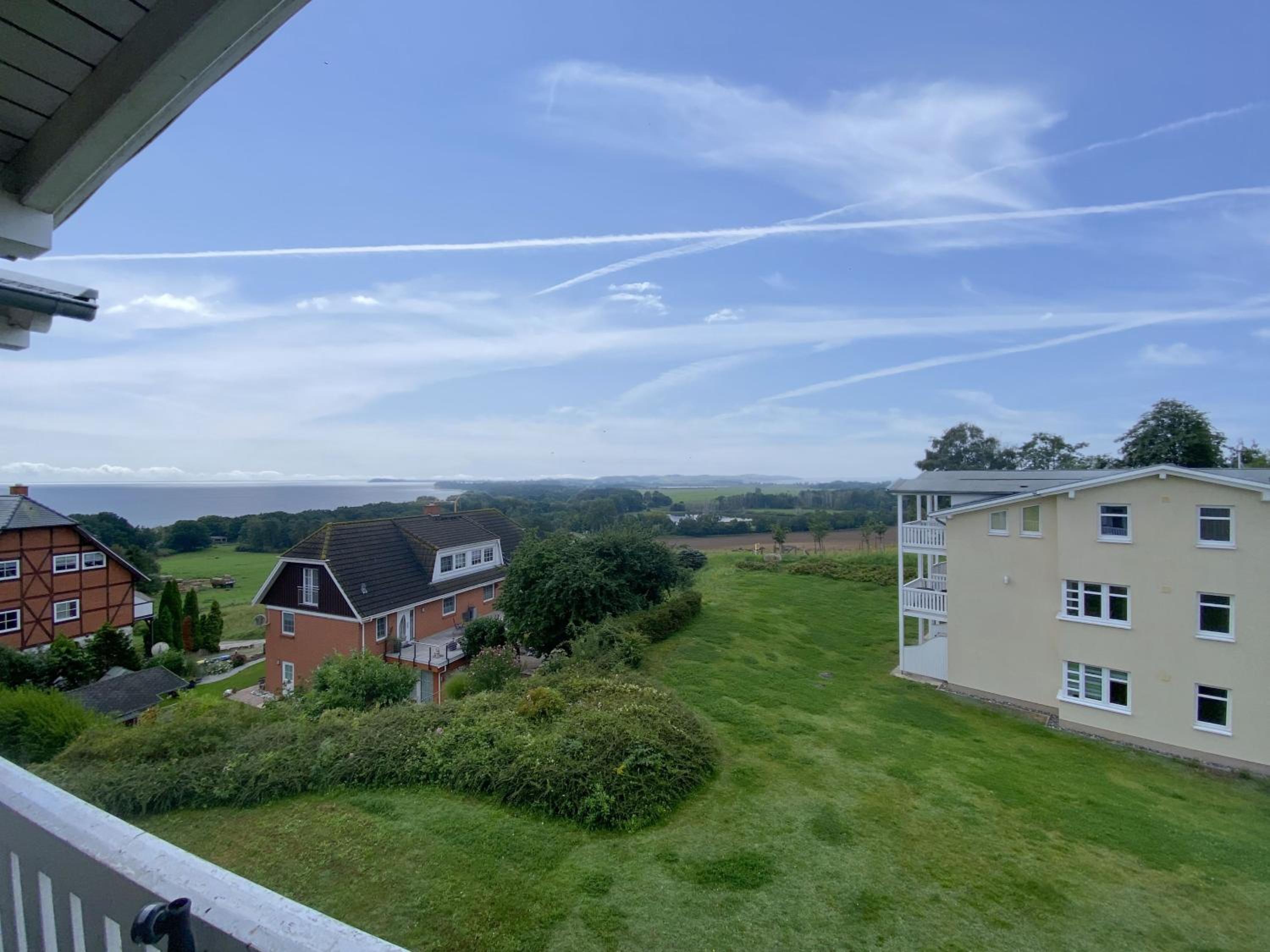 Haus Rügenscher Bodden Whg 8 und Whg 9 mit Meerblick