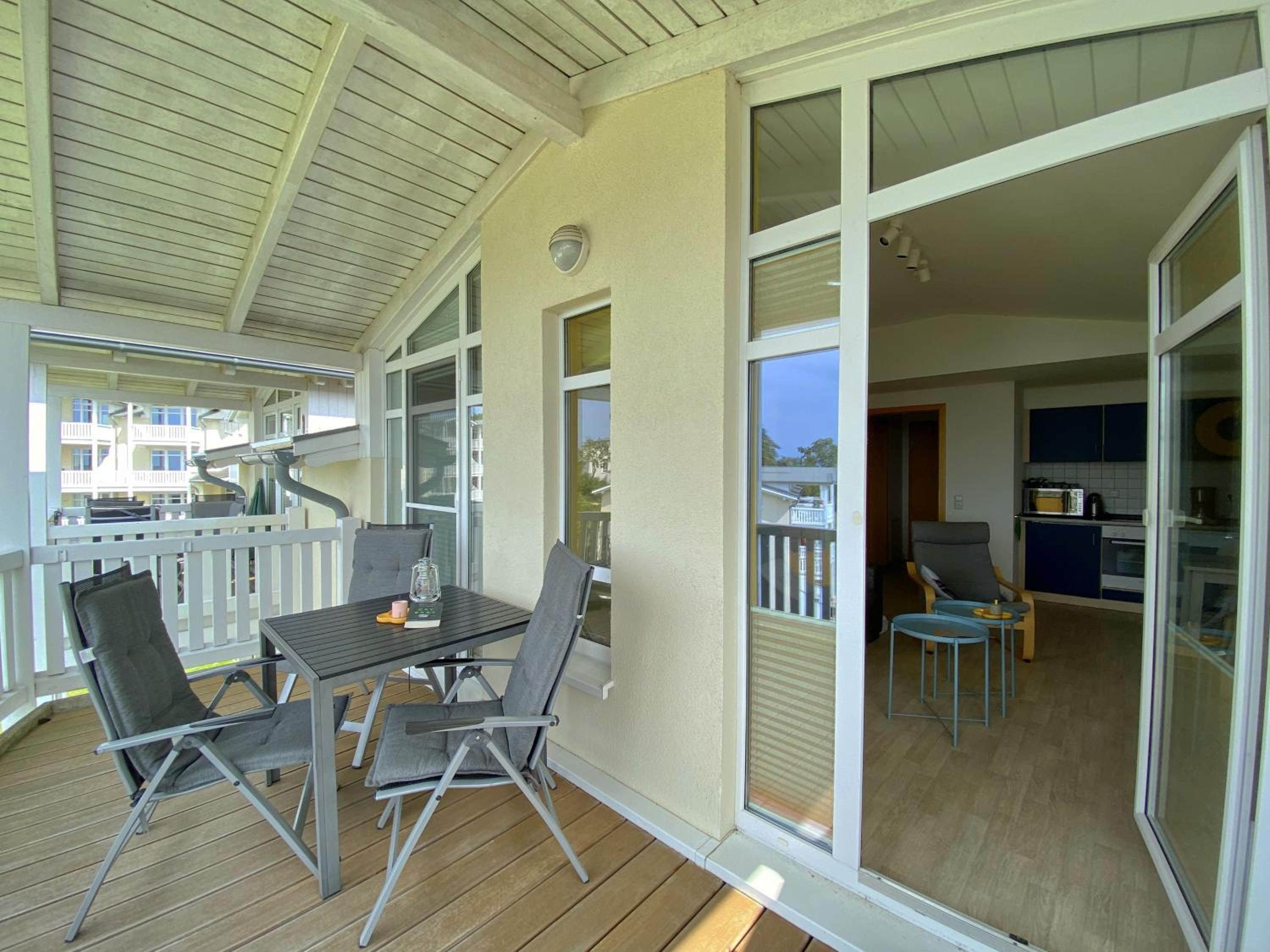 Haus Rügenscher Bodden Whg 8 und Whg 9 mit Meerblick