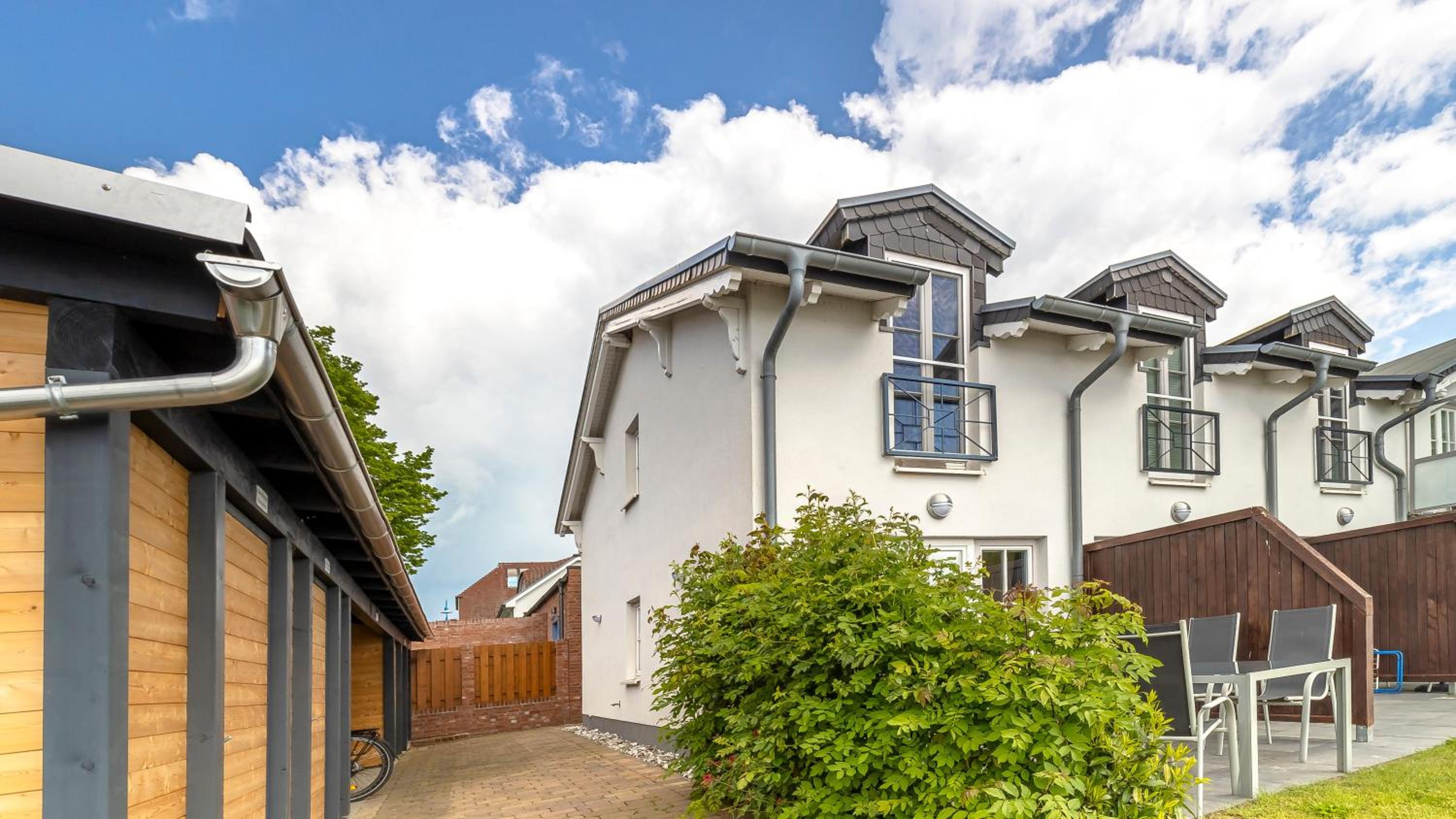 Haus Seeblick mit 9 Wohnungen