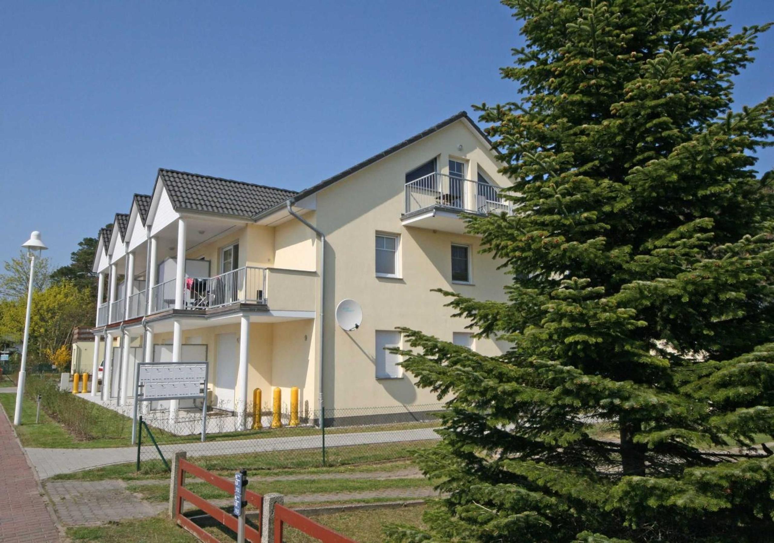 Ferienwohnung Nr 05 LEON mit Terrasse view 2