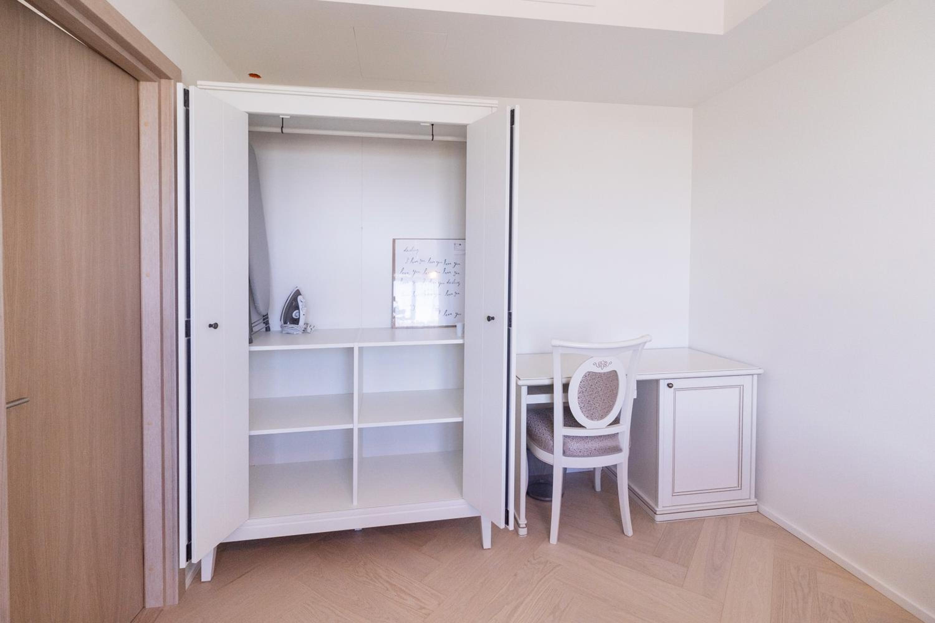 Revalia Vektor Fantastic View Apartment
