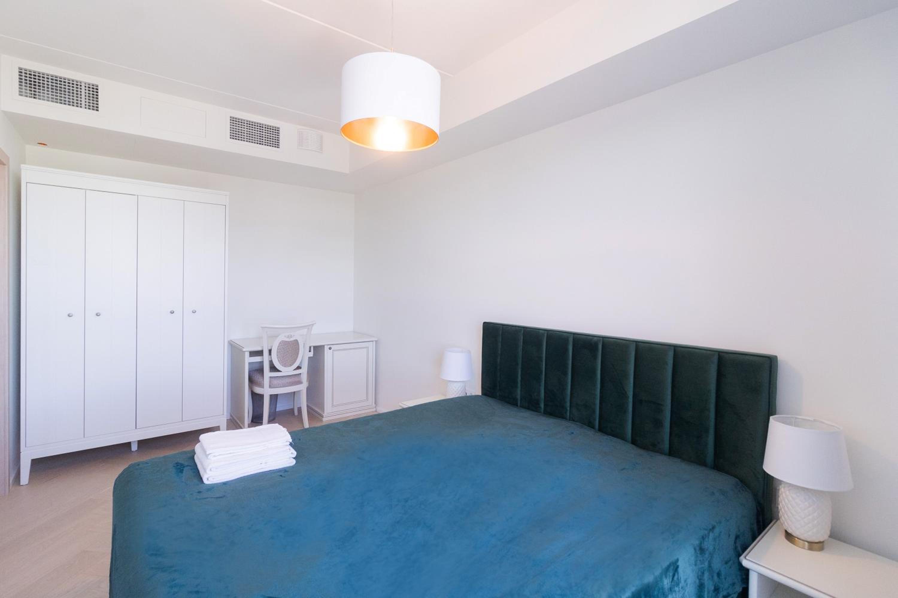 Revalia Vektor Fantastic View Apartment