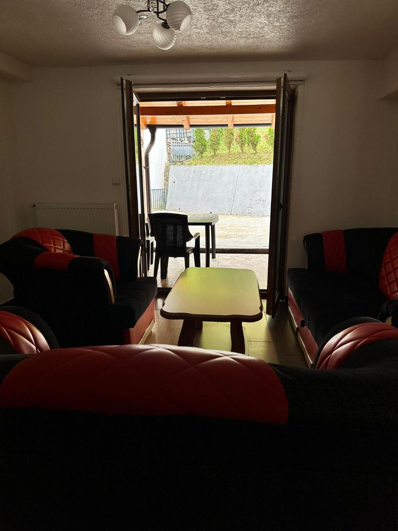 Lux Villa Emina
