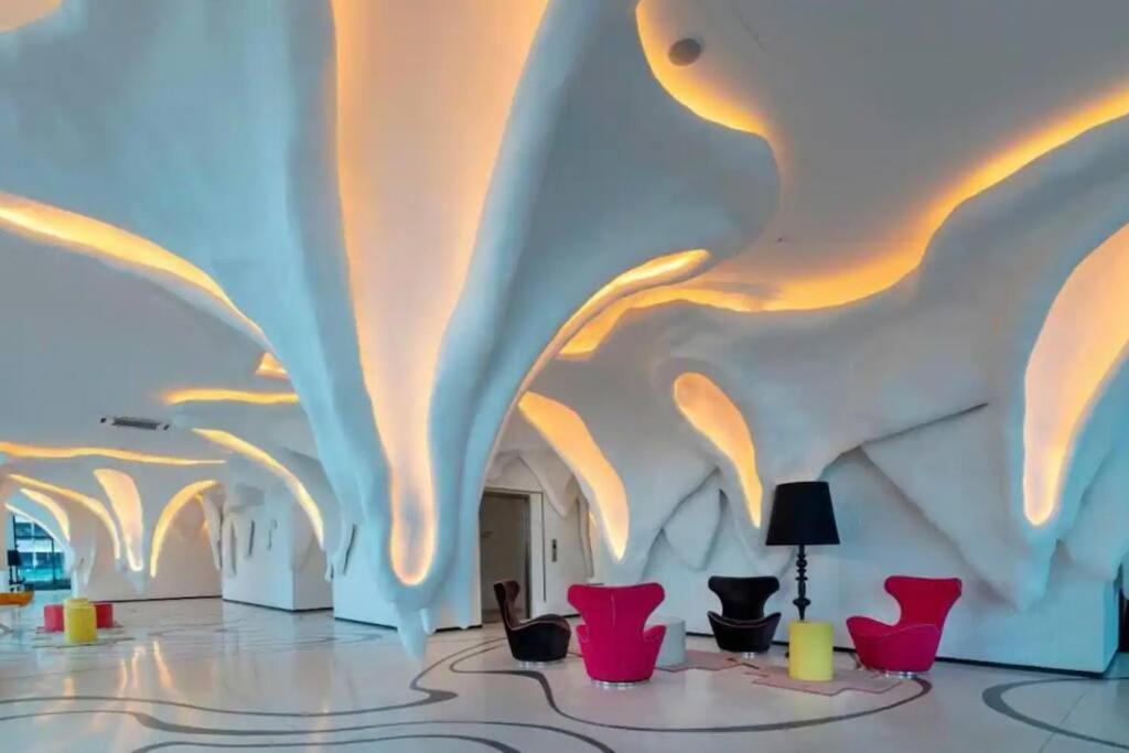 Stylish KLCC 2 Bedroom Apartment