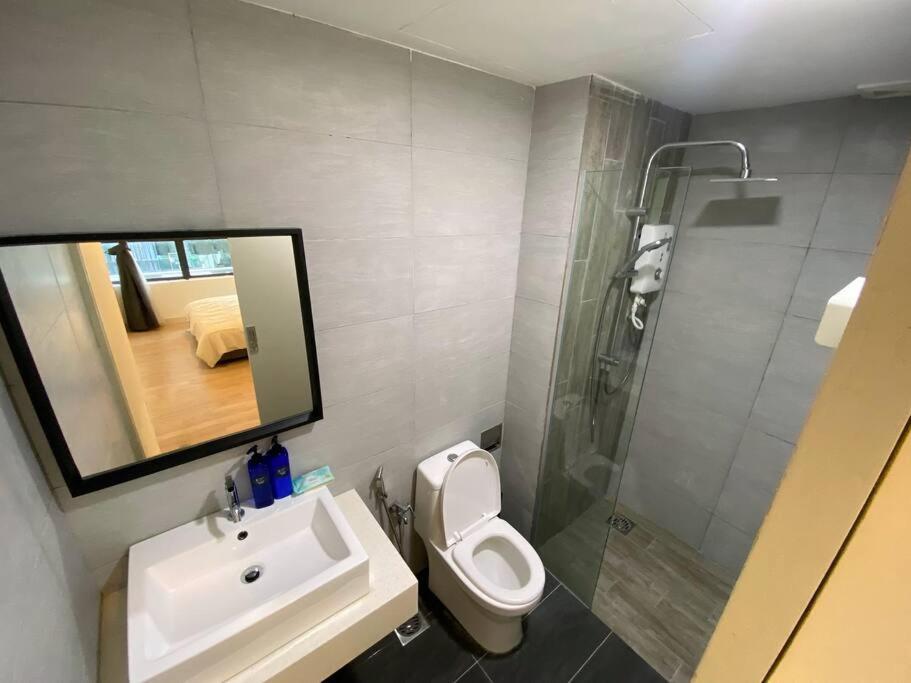 Stylish KLCC 2 Bedroom Apartment