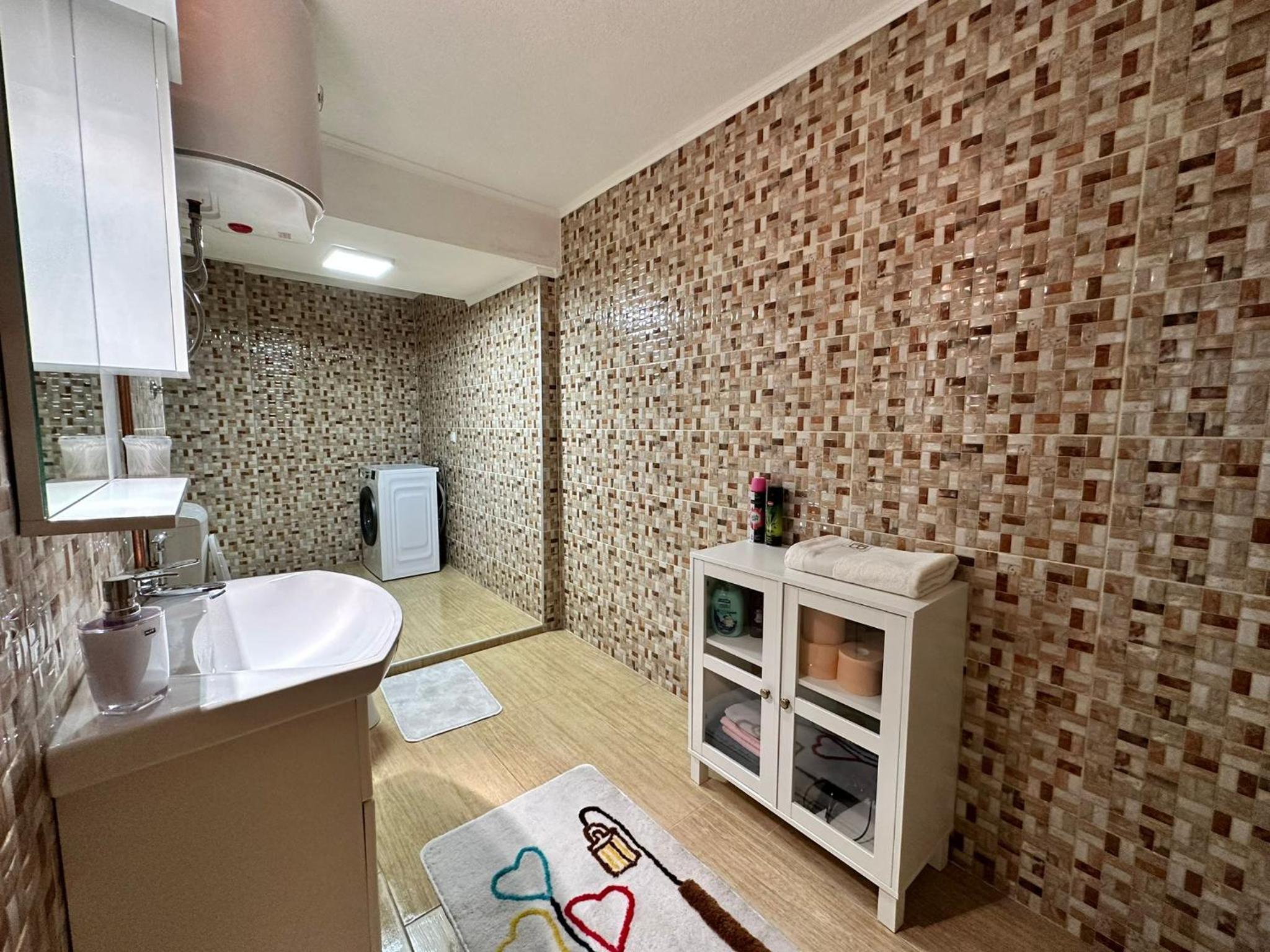 Lux Villa Emina