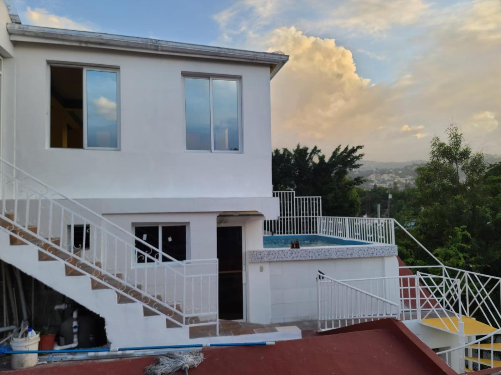 Perfect one bedroom in Peguy-Ville view 5
